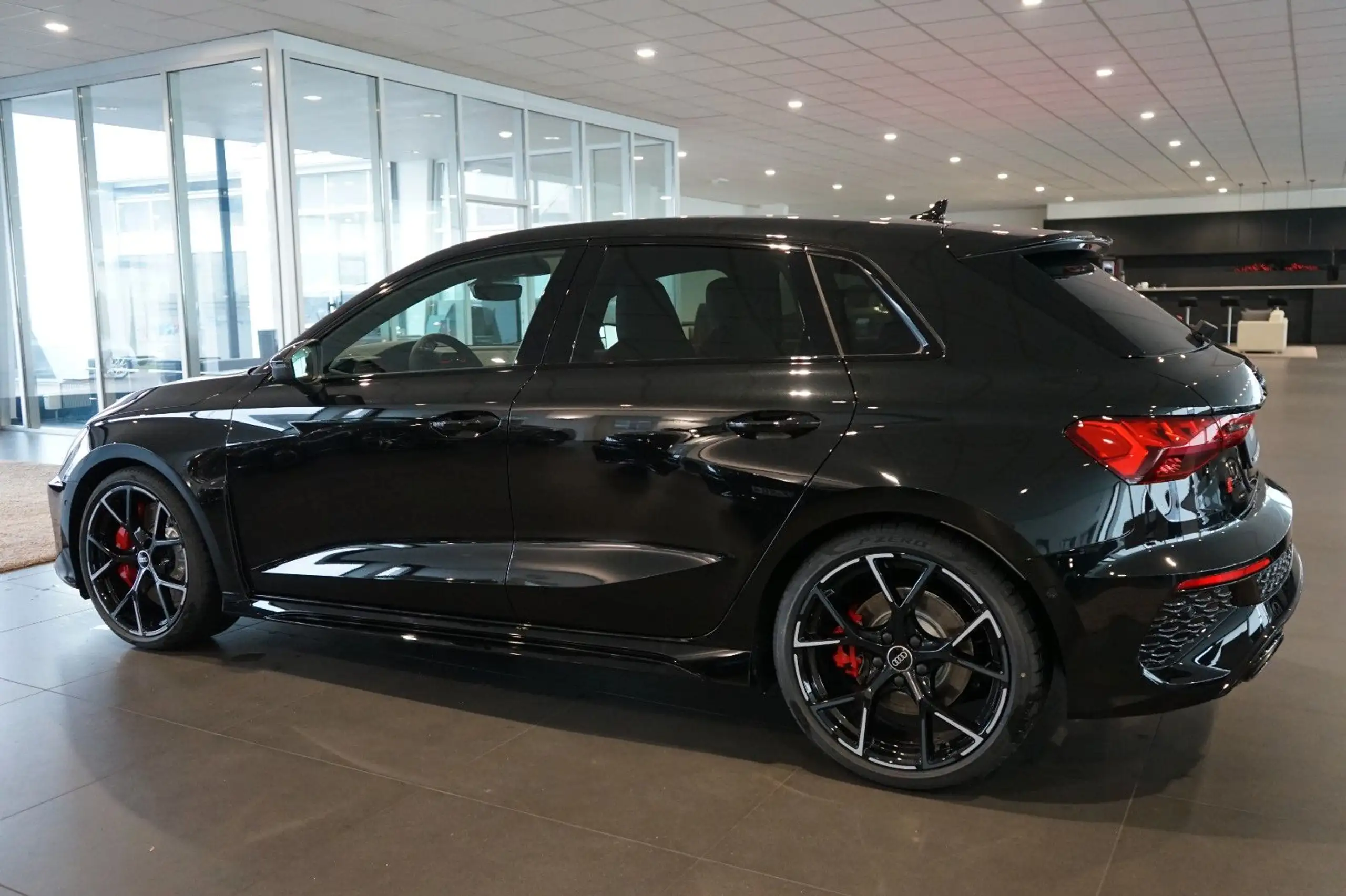 Audi - RS3