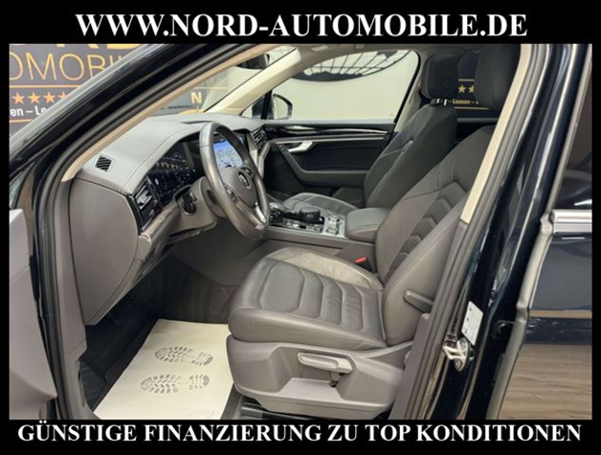 Volkswagen - Touareg