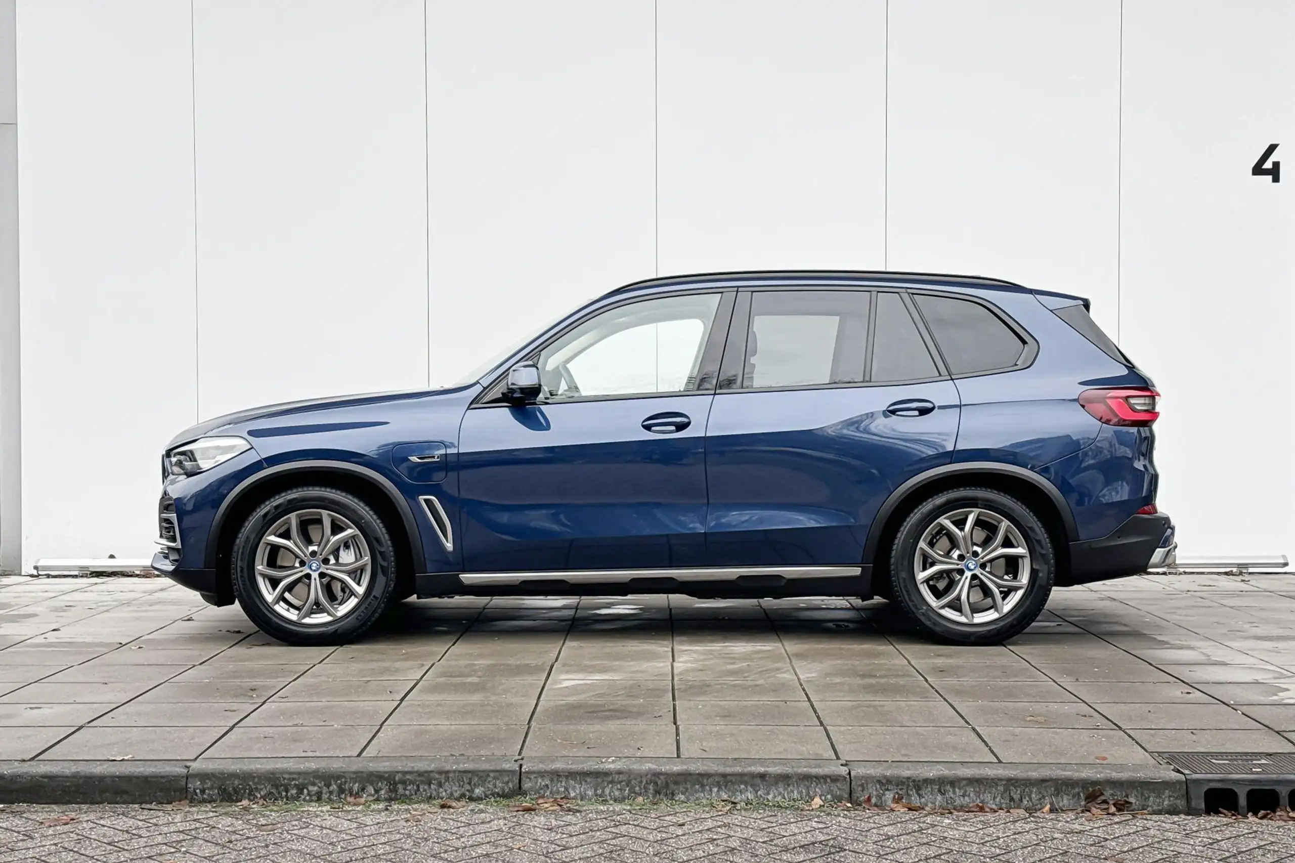 BMW - X5