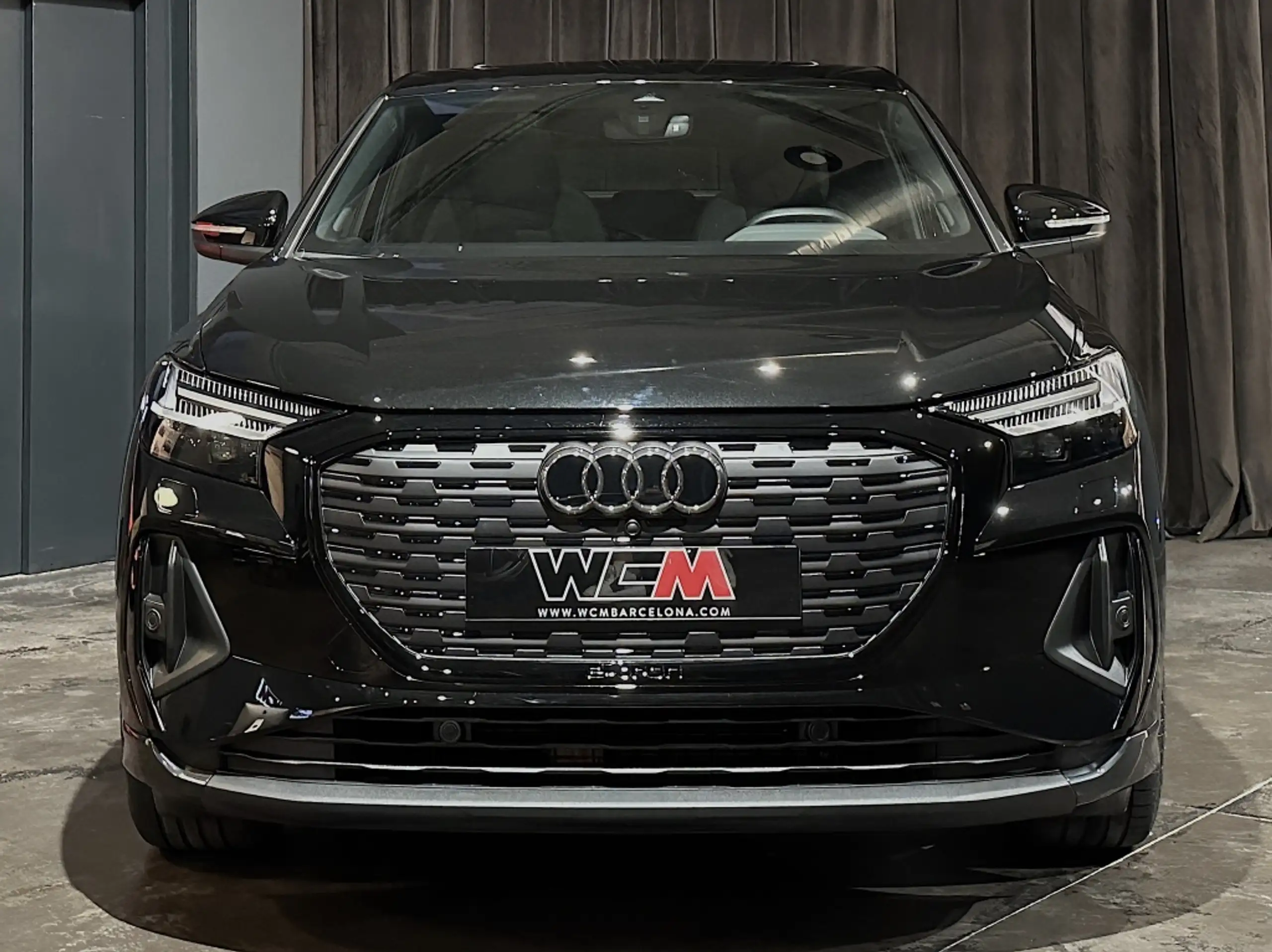 Audi - Q4 e-tron