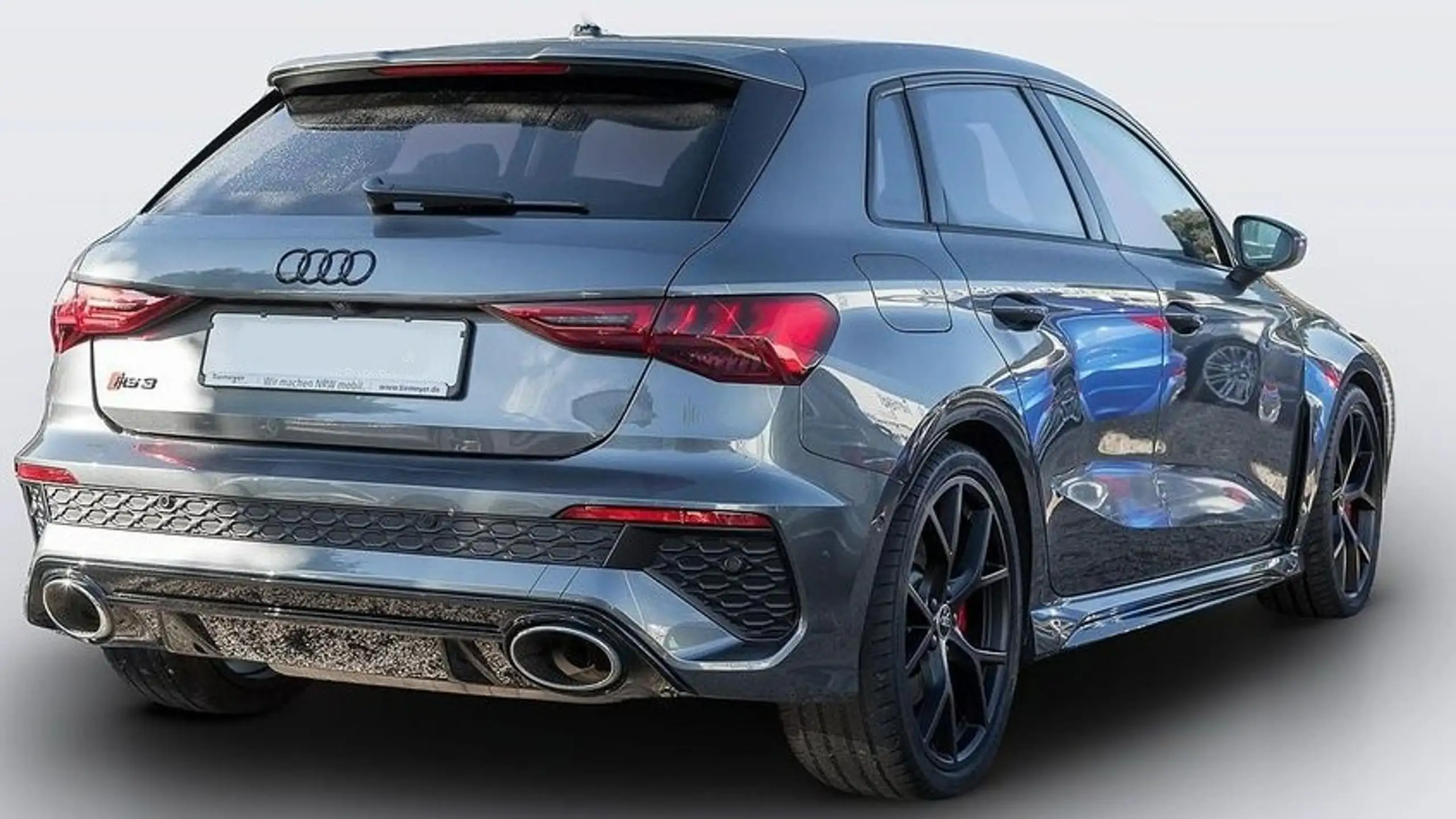 Audi - RS3