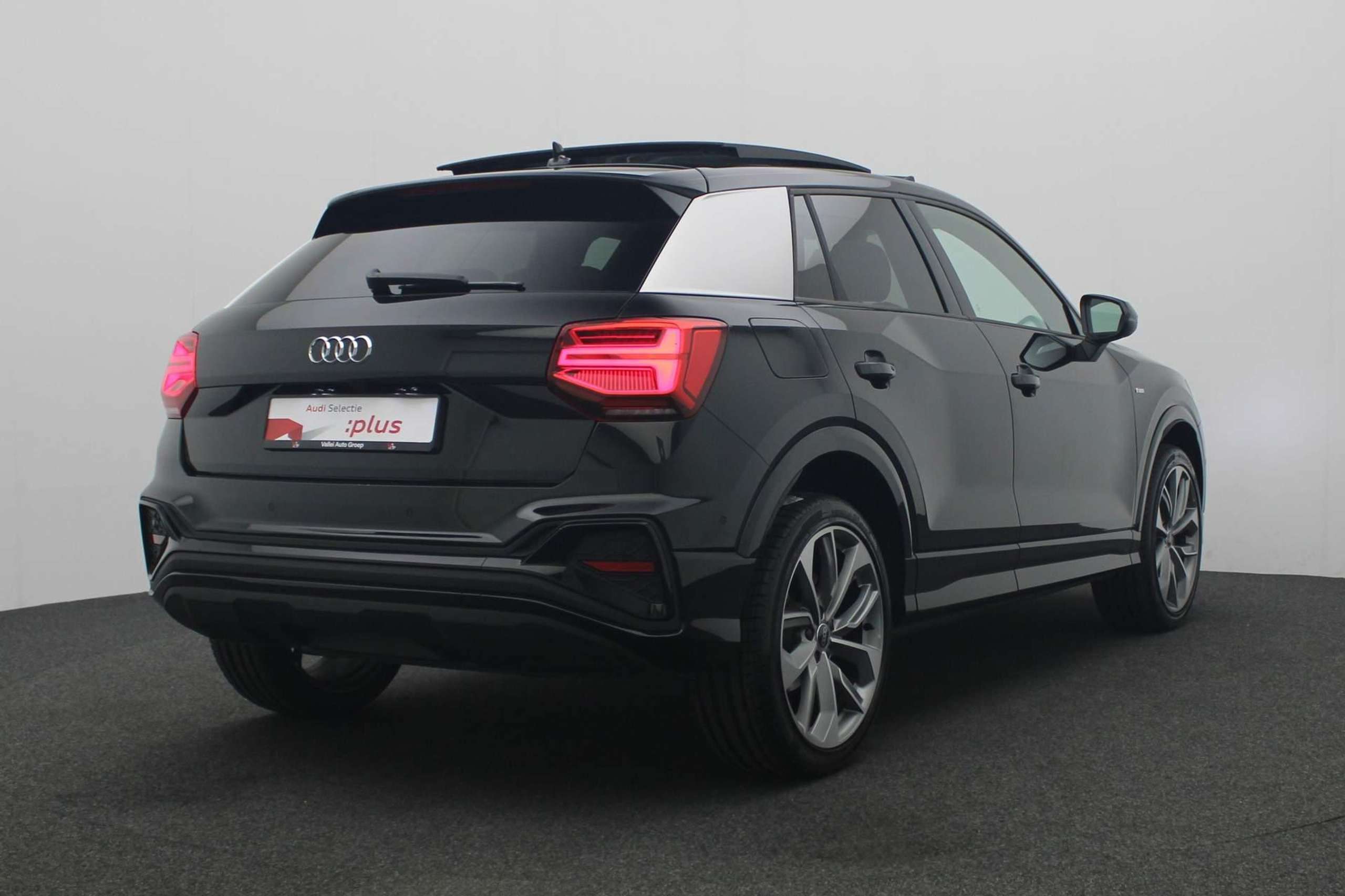 Audi - Q2