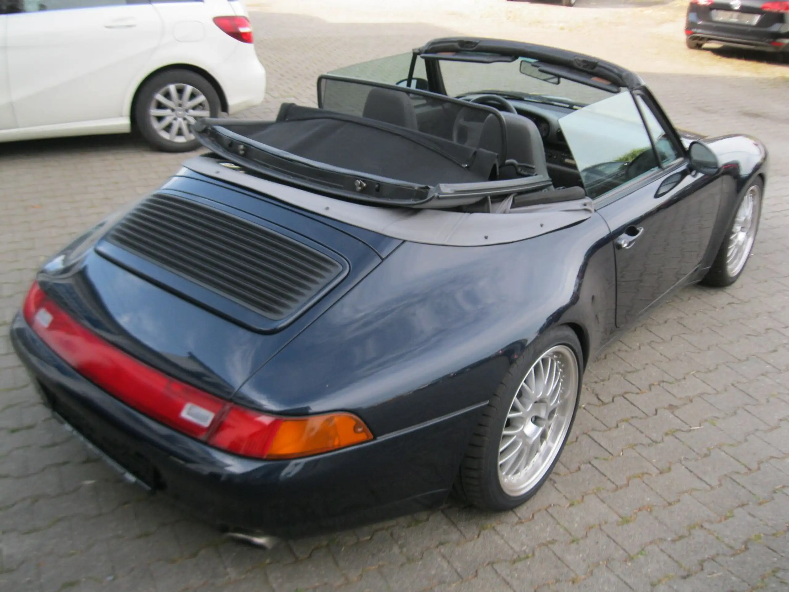 Porsche - 993