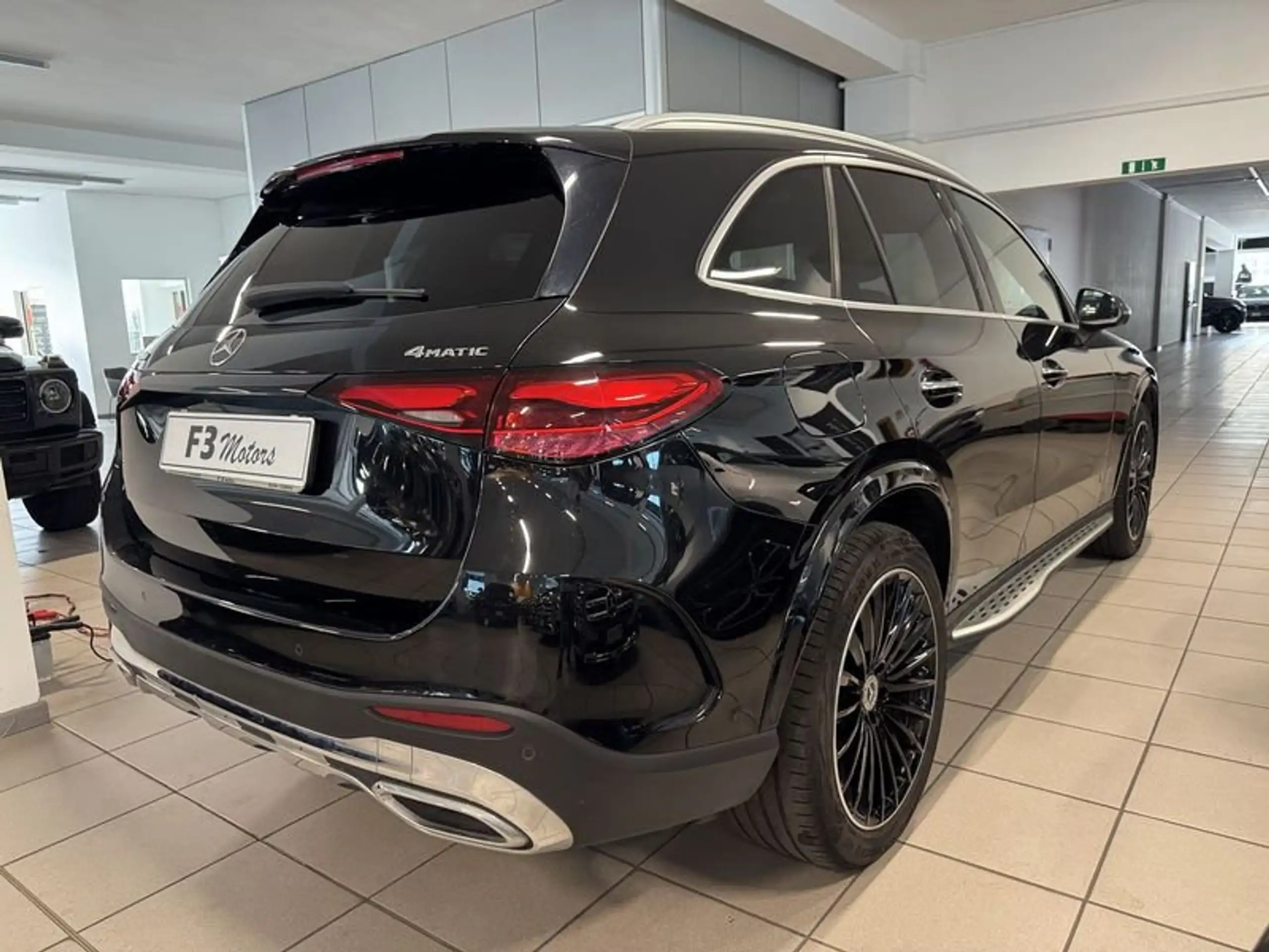 Mercedes-Benz - GLC 220