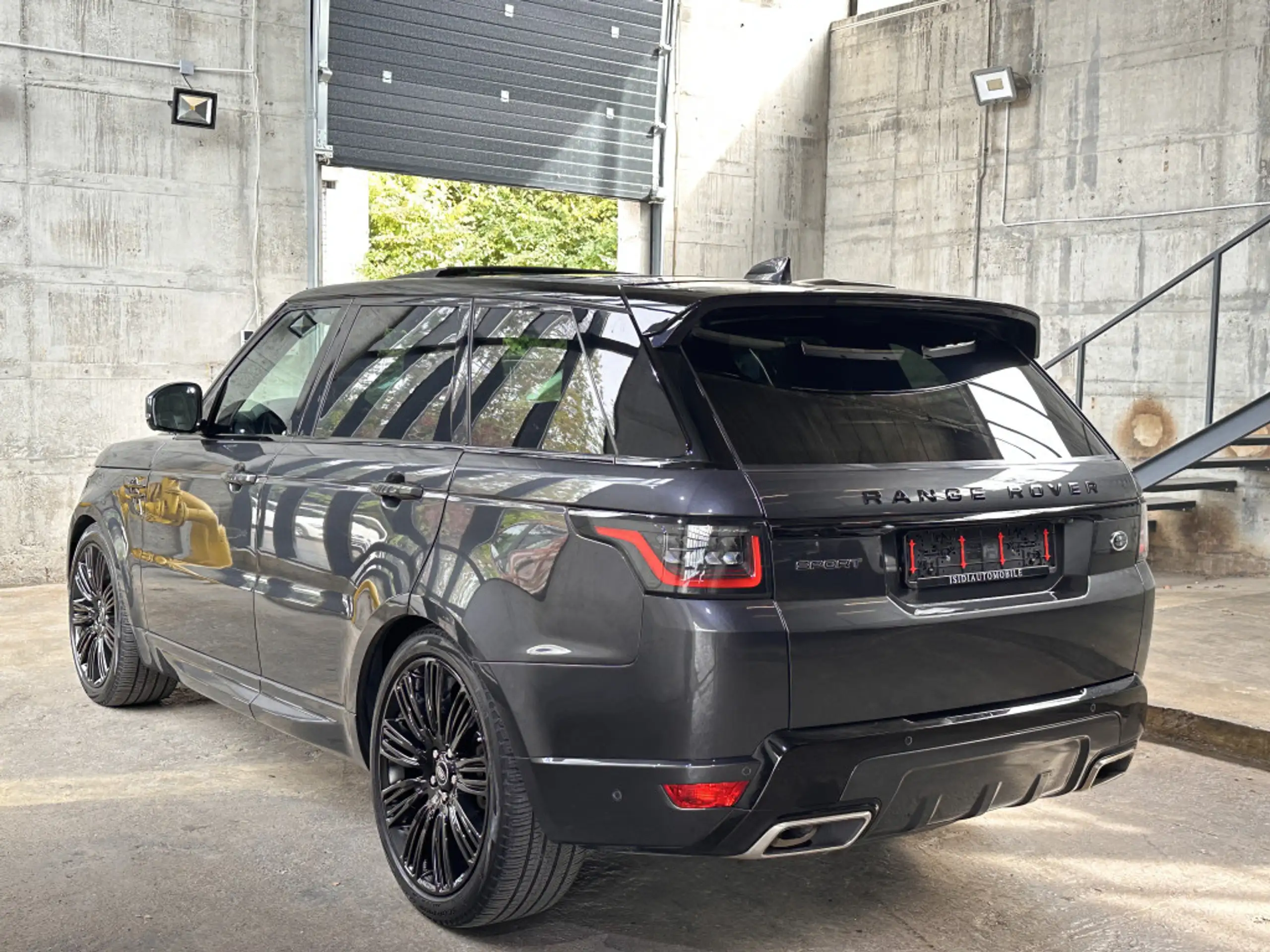 Land Rover - Range Rover Sport