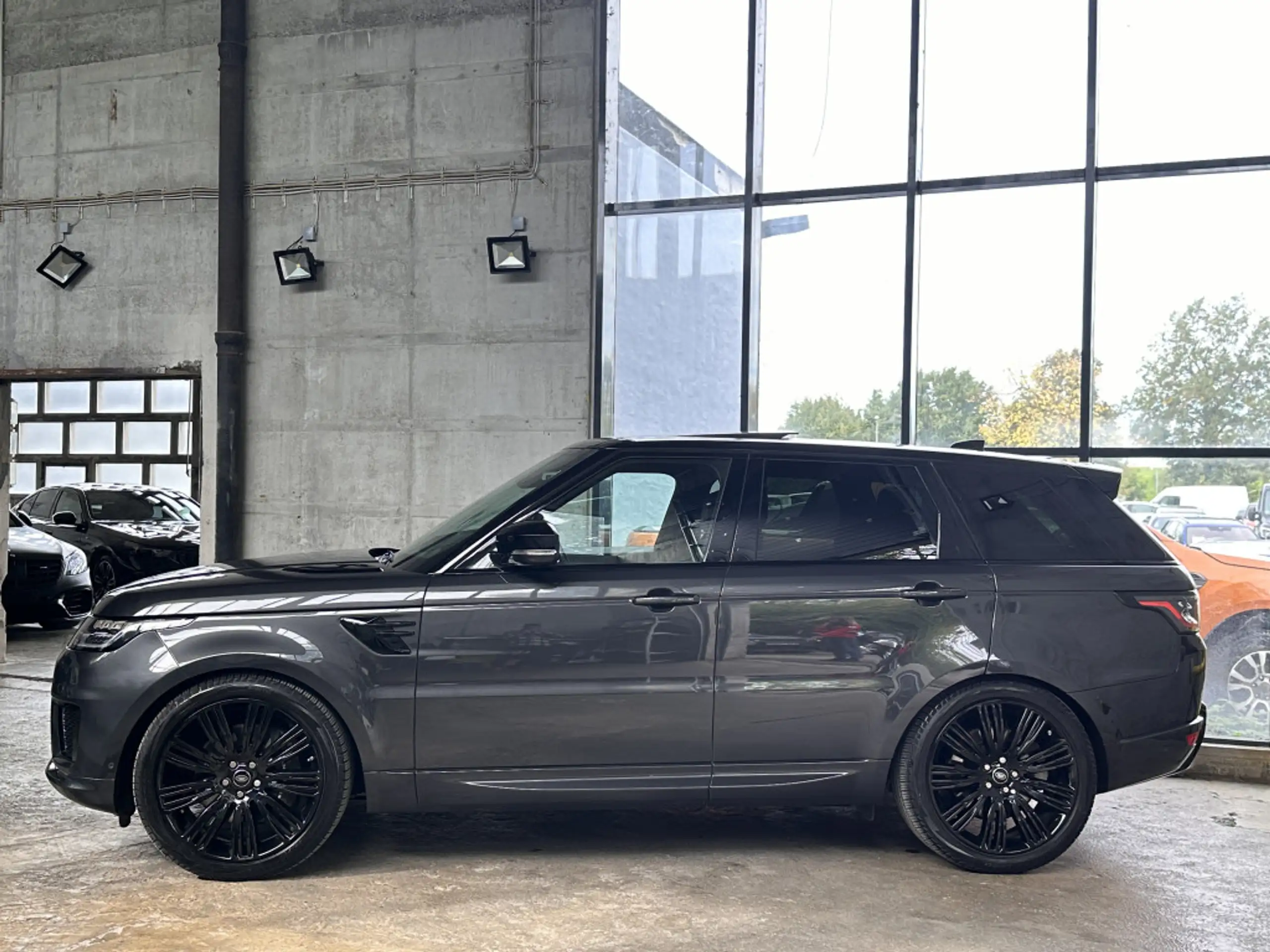 Land Rover - Range Rover Sport