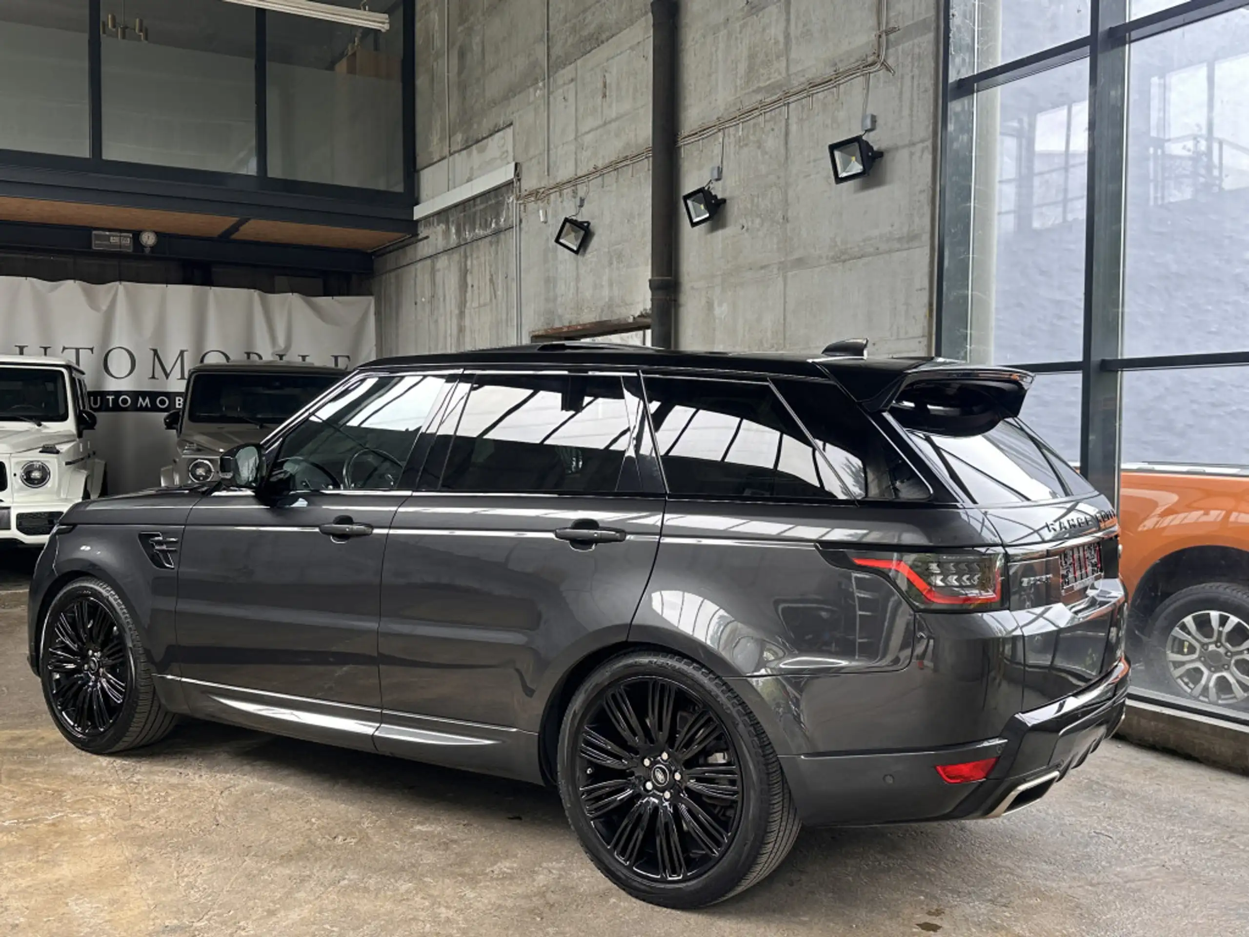 Land Rover - Range Rover Sport