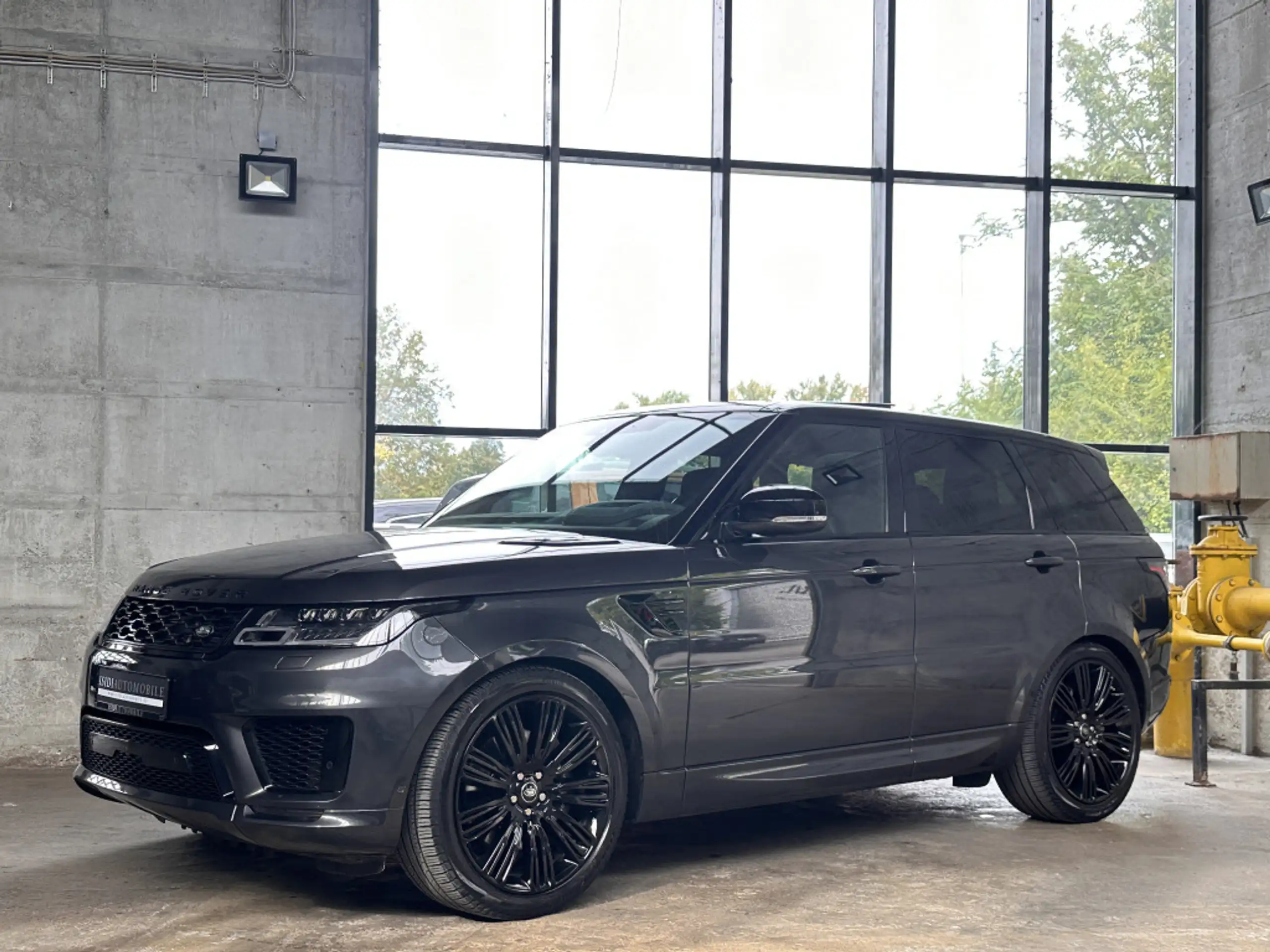 Land Rover - Range Rover Sport