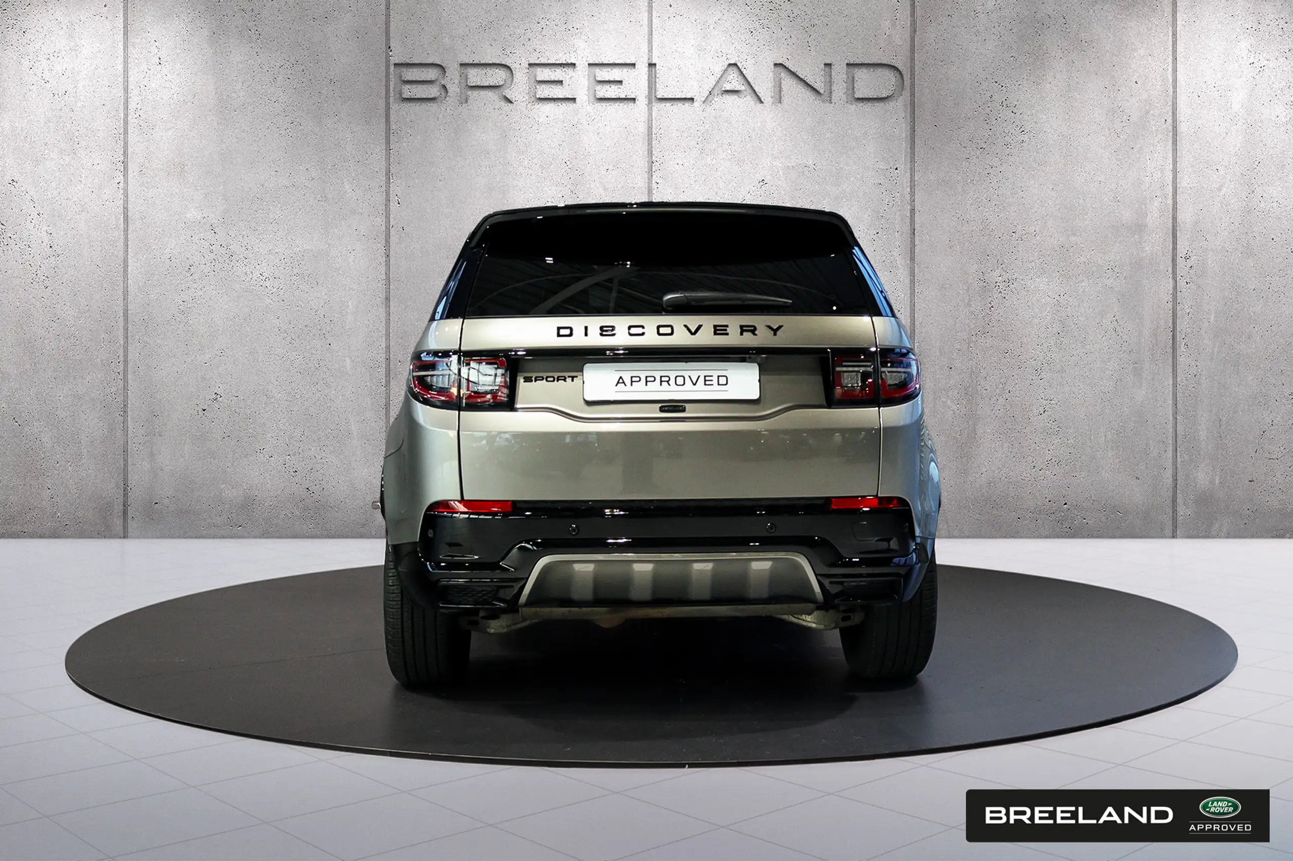 Land Rover - Discovery Sport