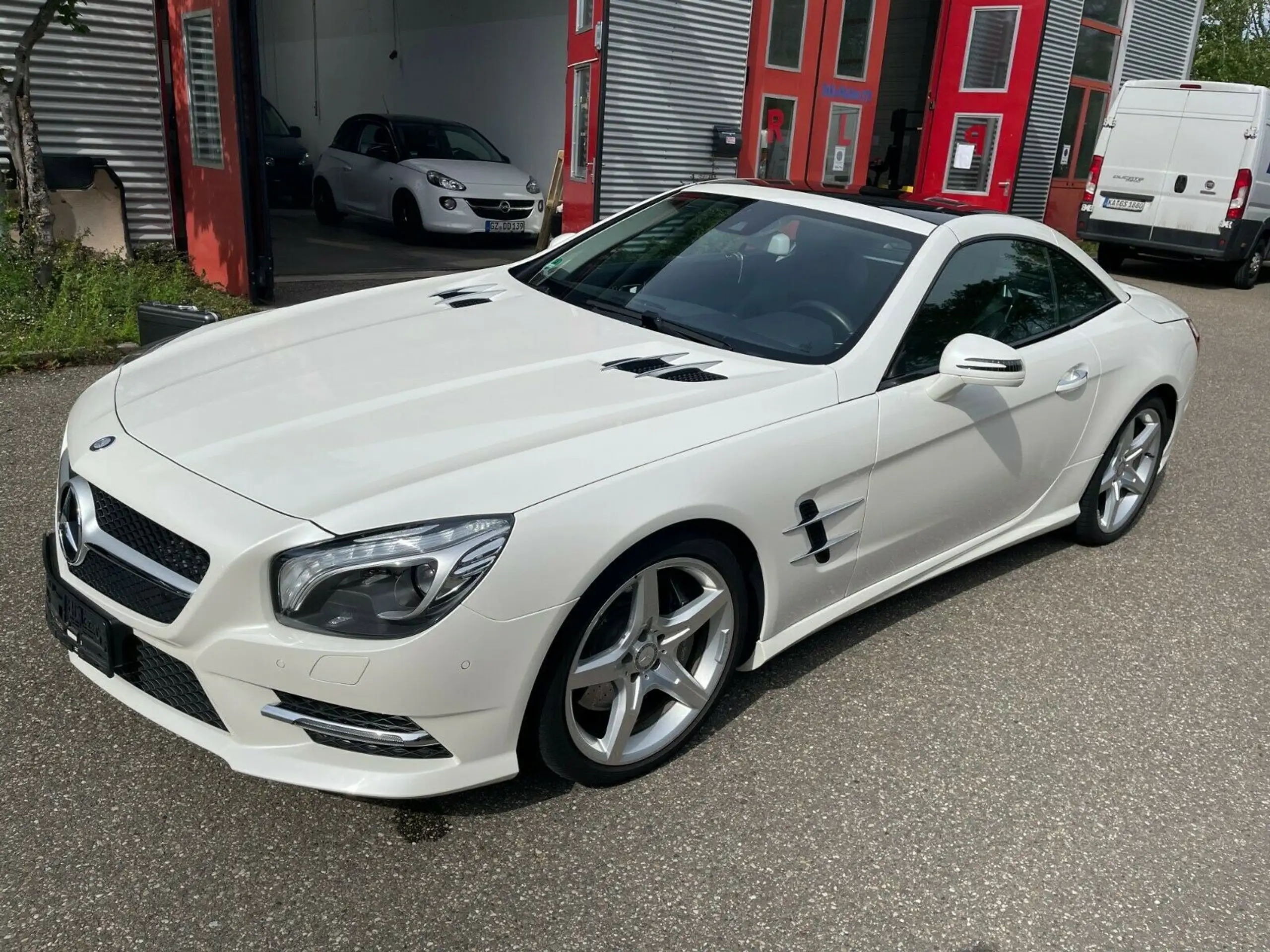 Mercedes-Benz - SL 350