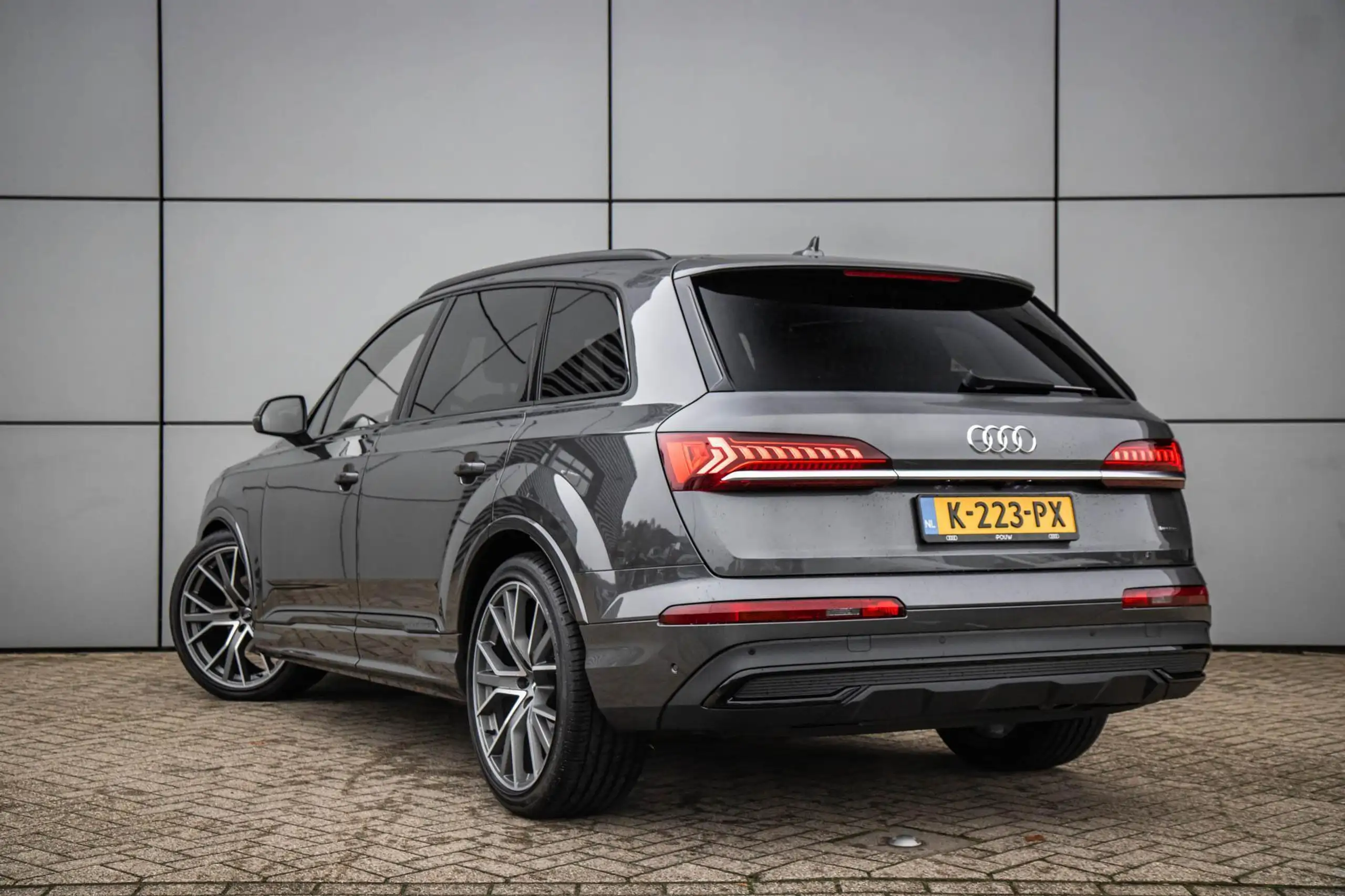 Audi - Q7