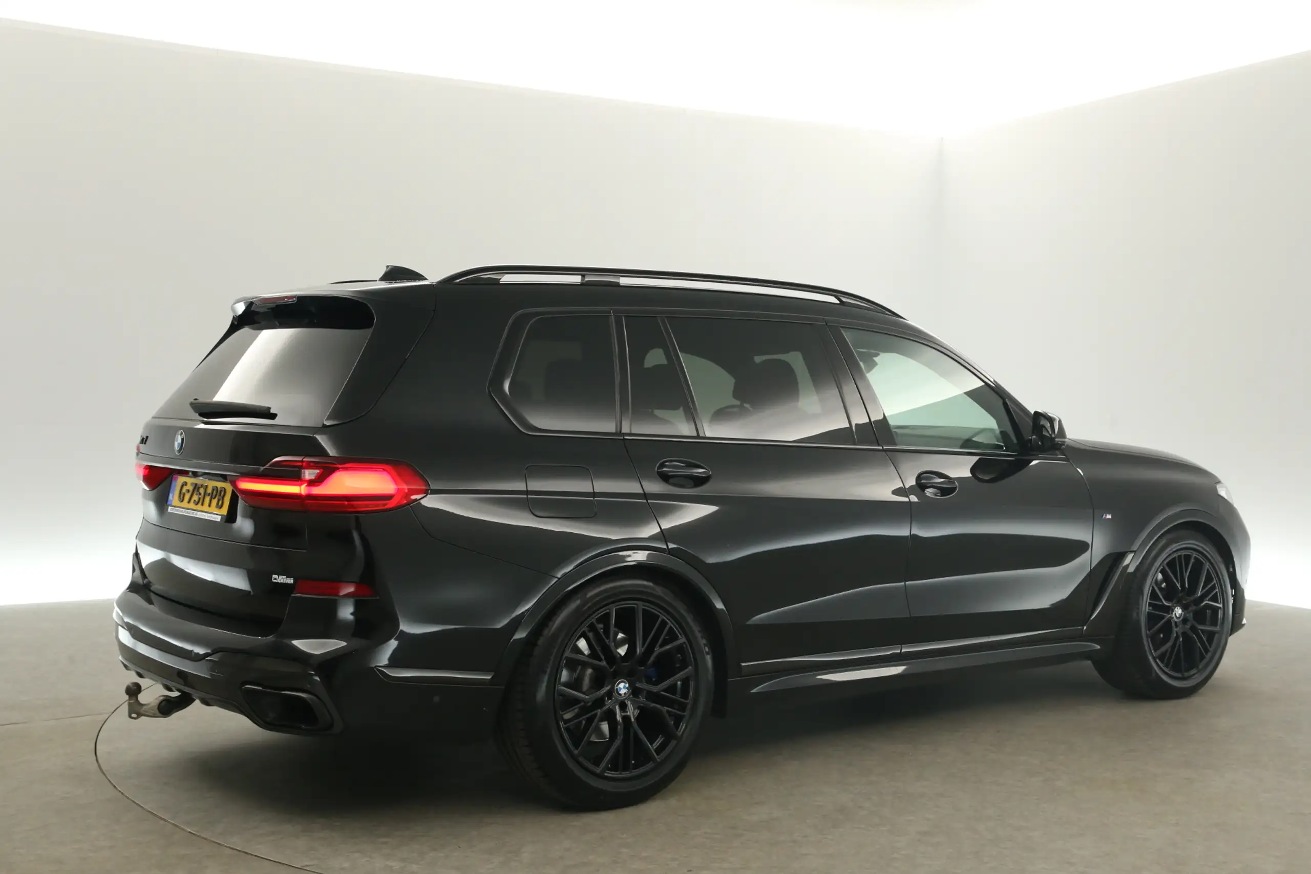 BMW - X7