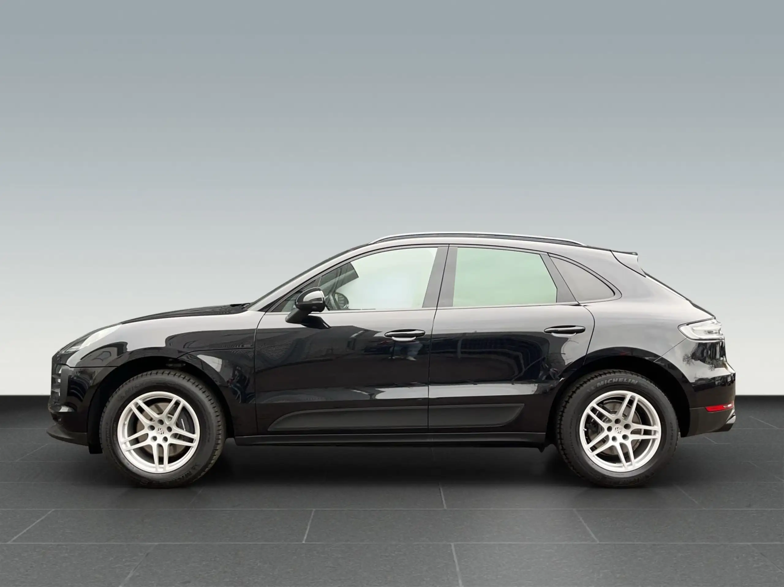 Porsche - Macan