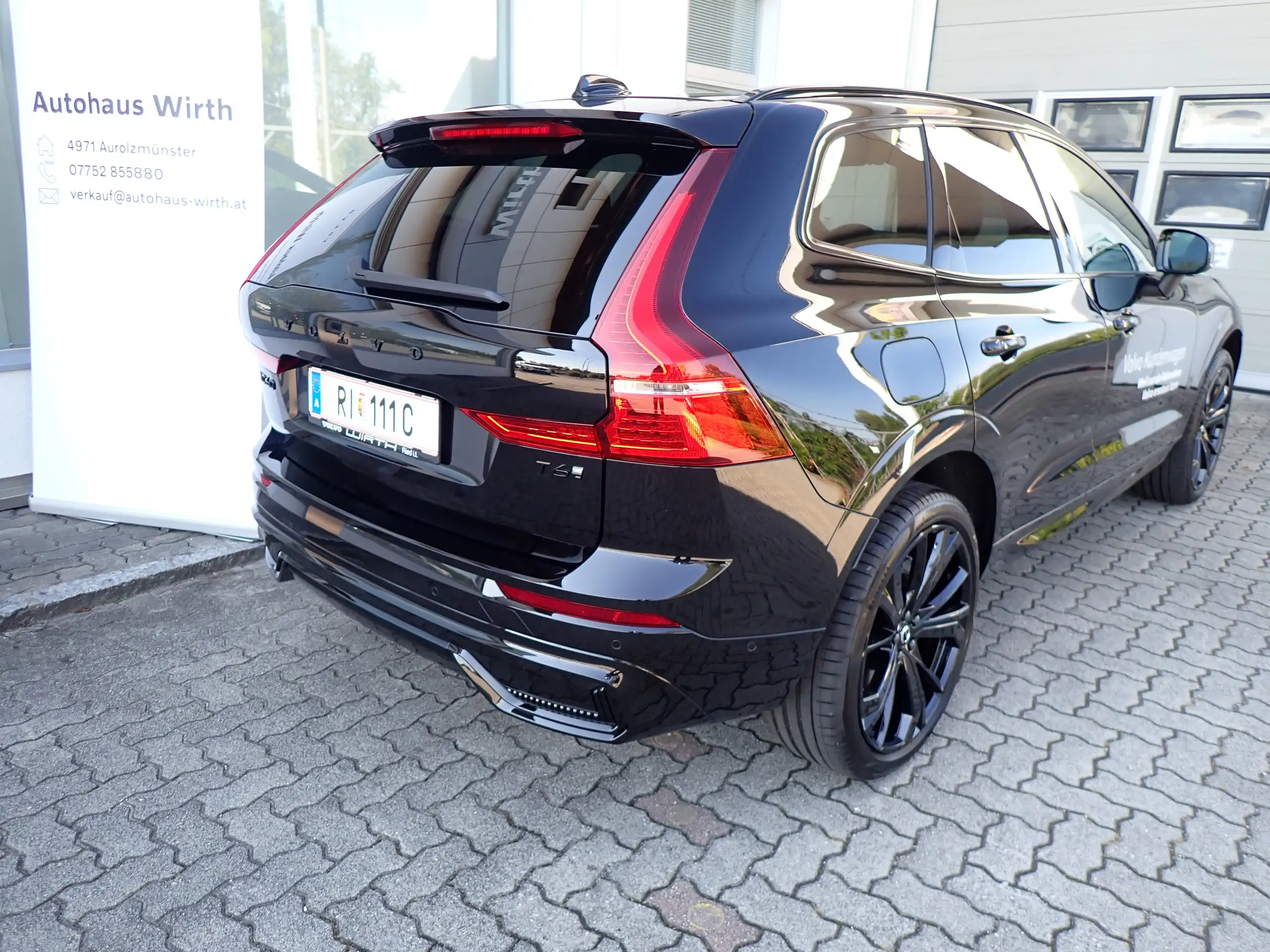 Volvo - XC60