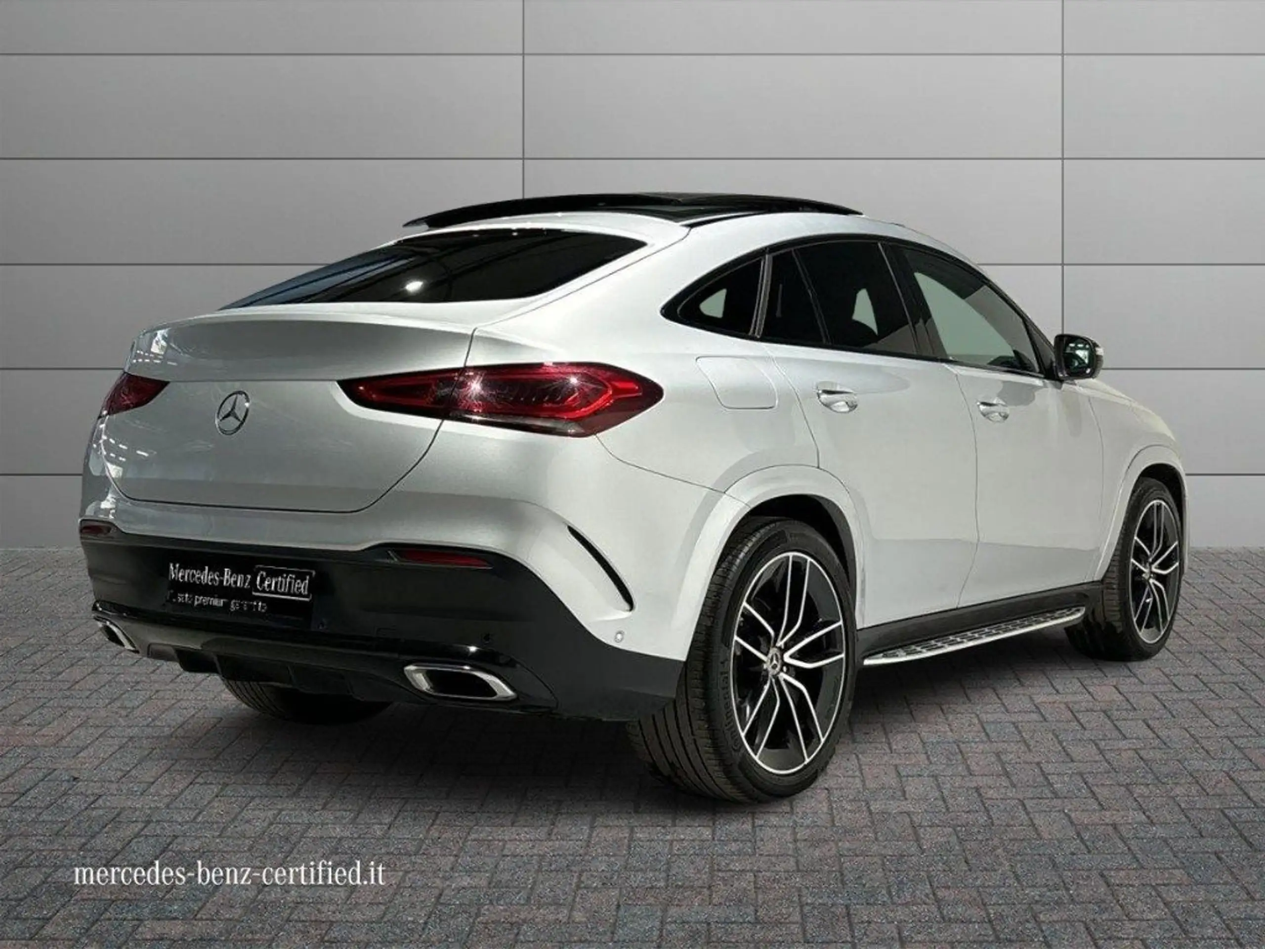 Mercedes-Benz - GLE 350