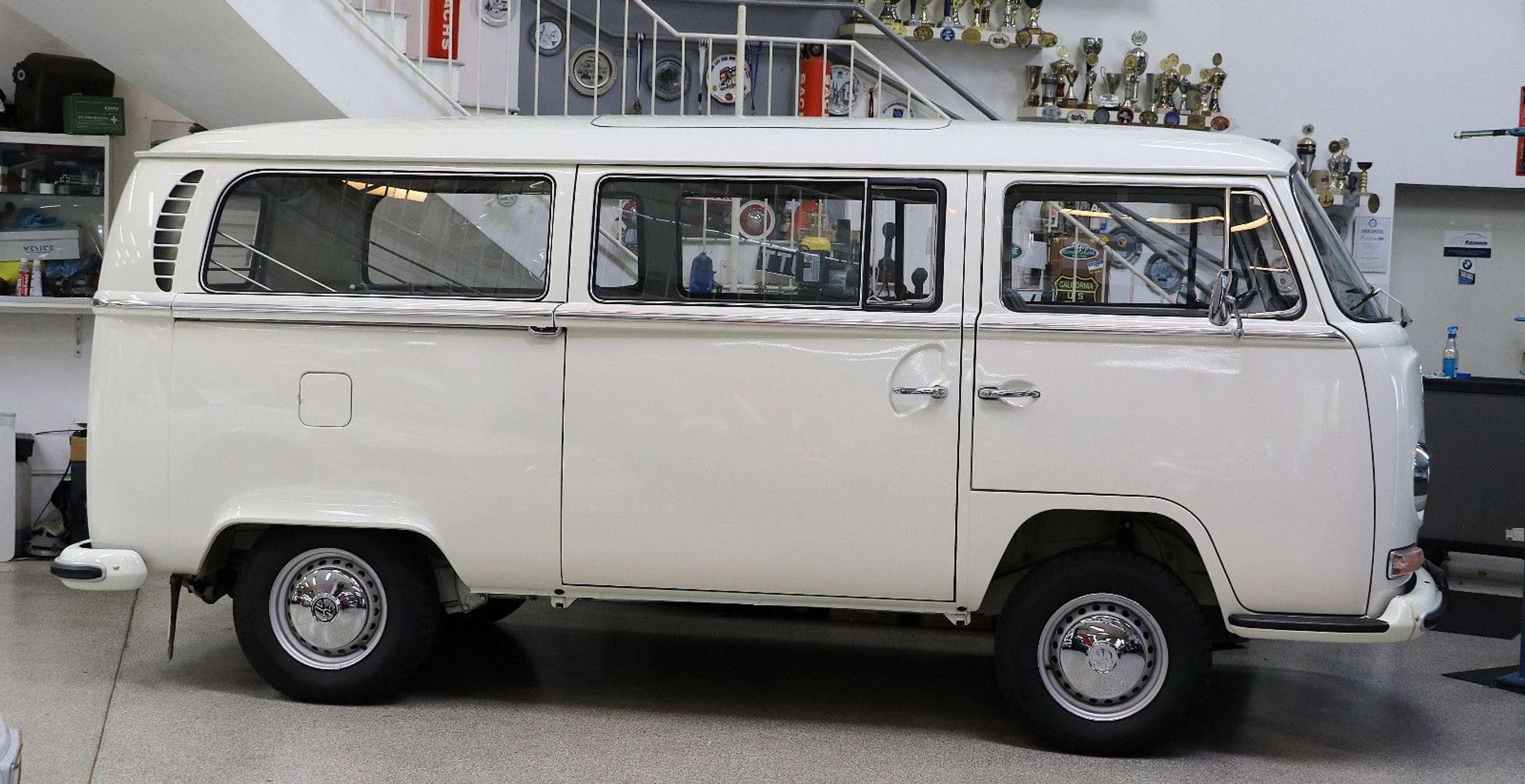 Volkswagen - T2