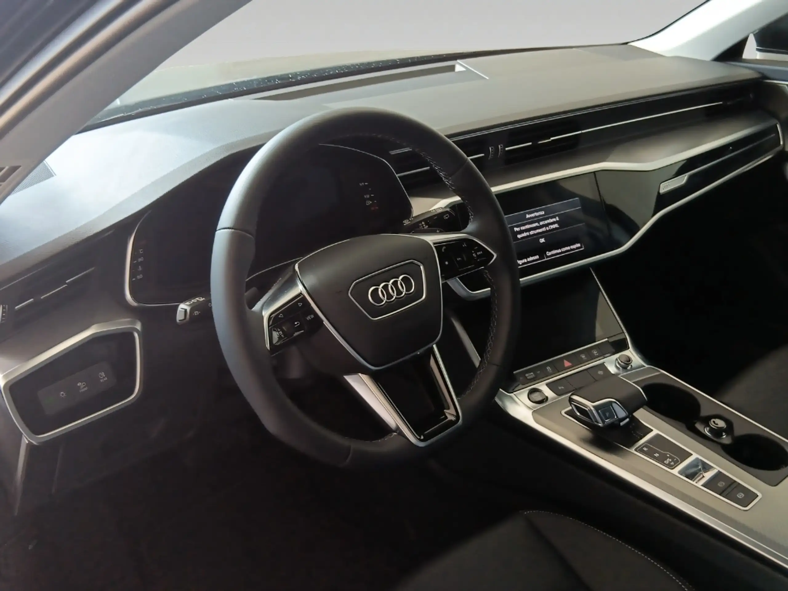 Audi - A6