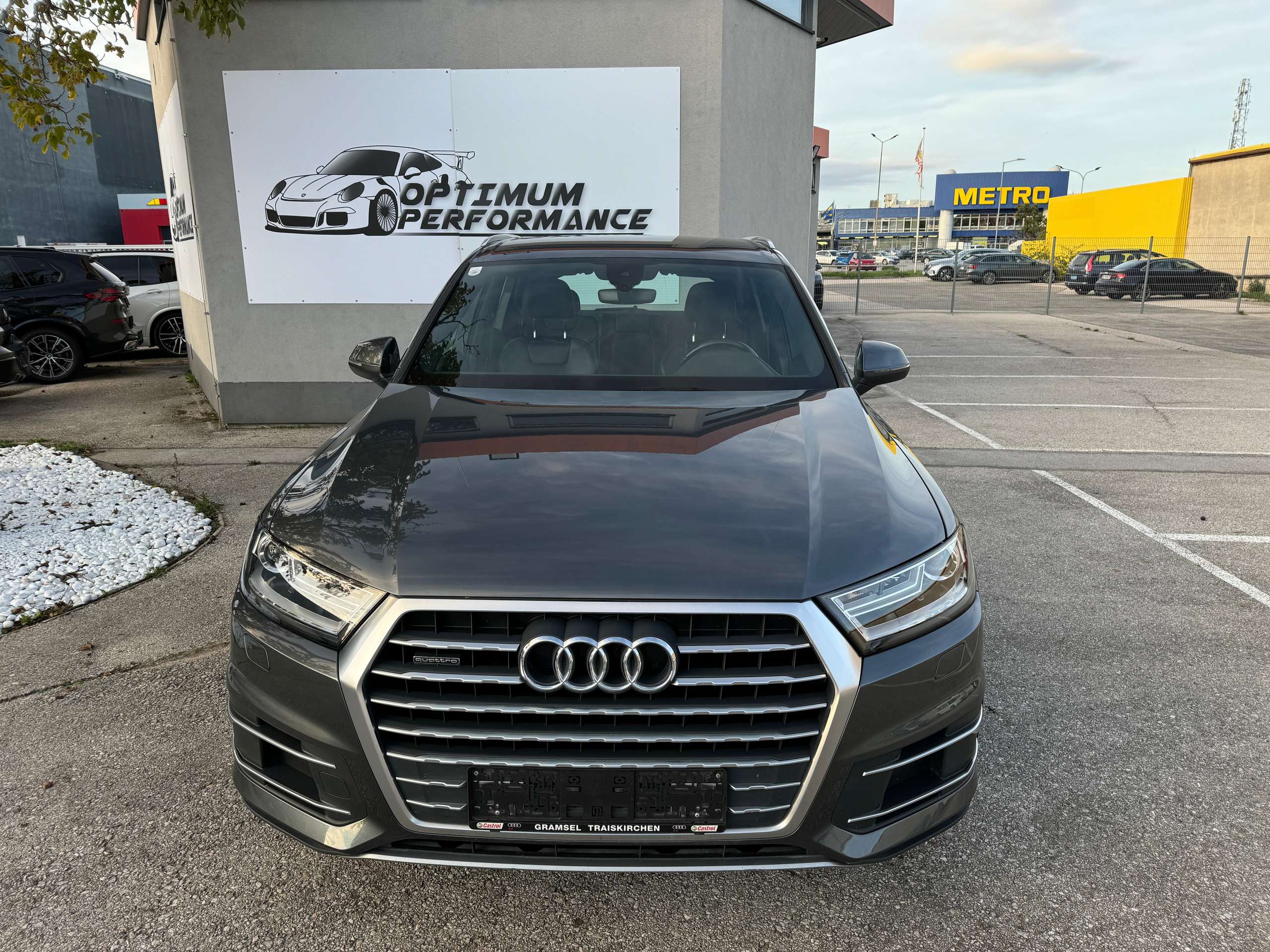 Audi - Q7