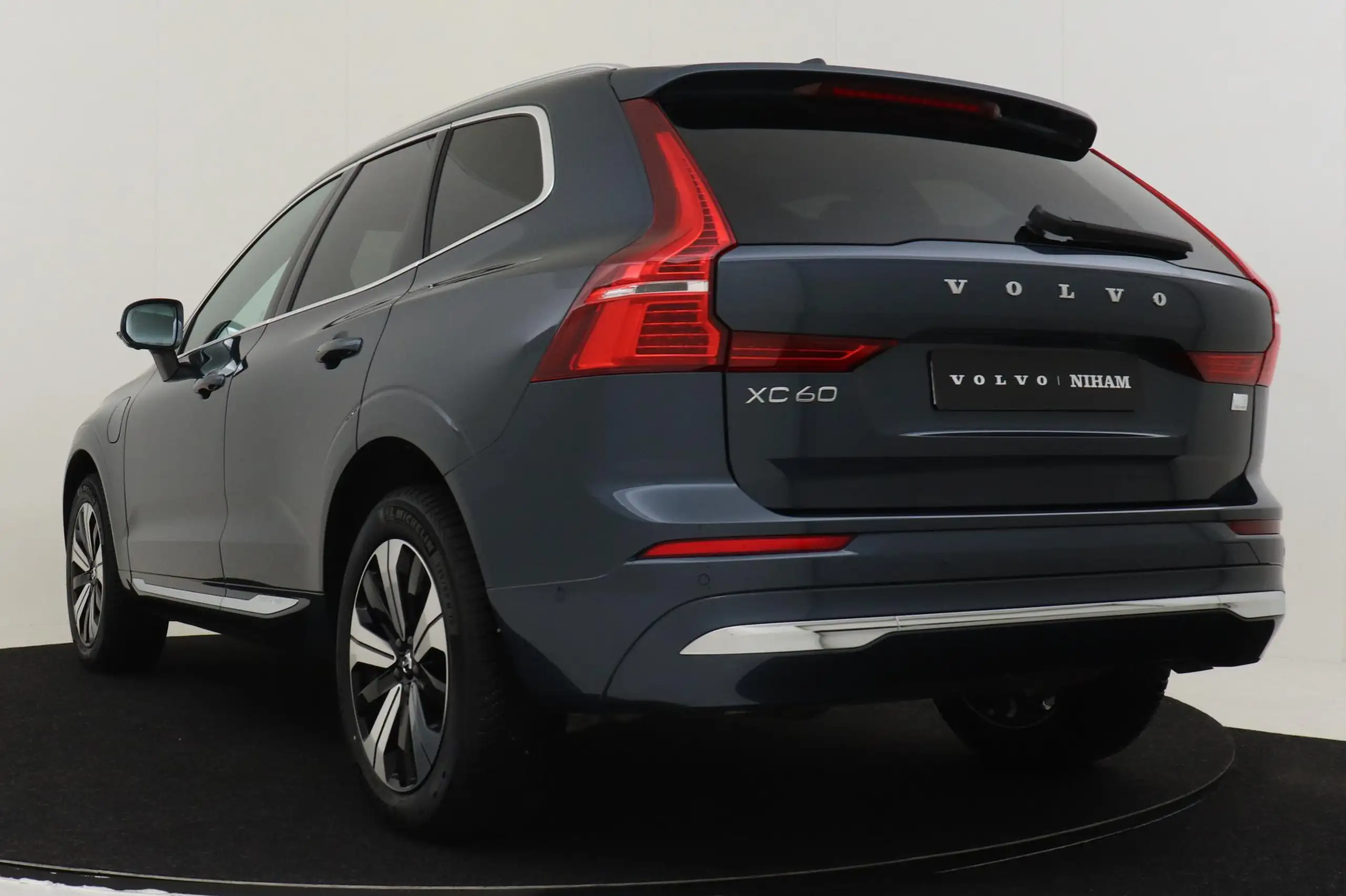 Volvo - XC60