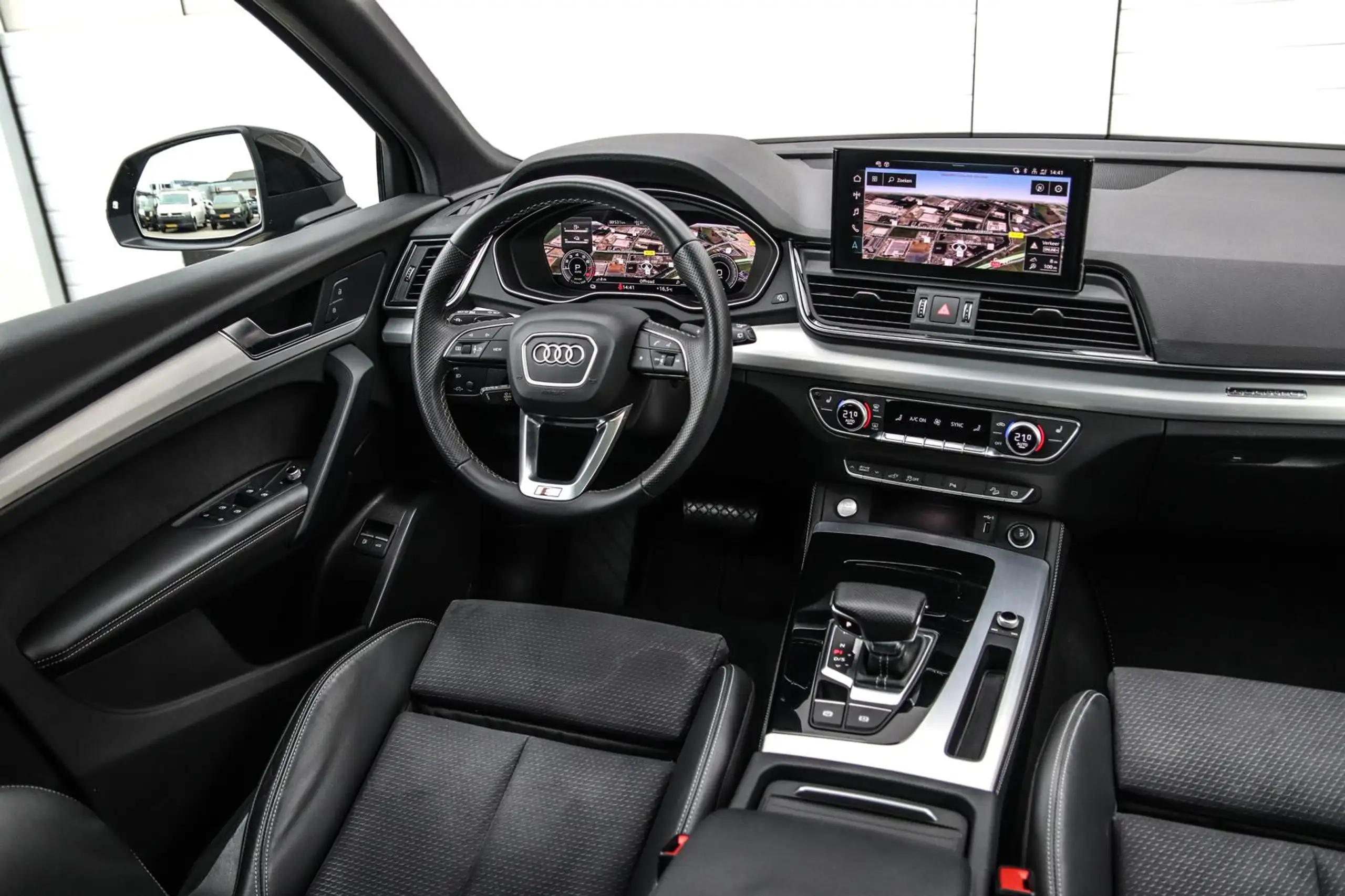 Audi - Q5