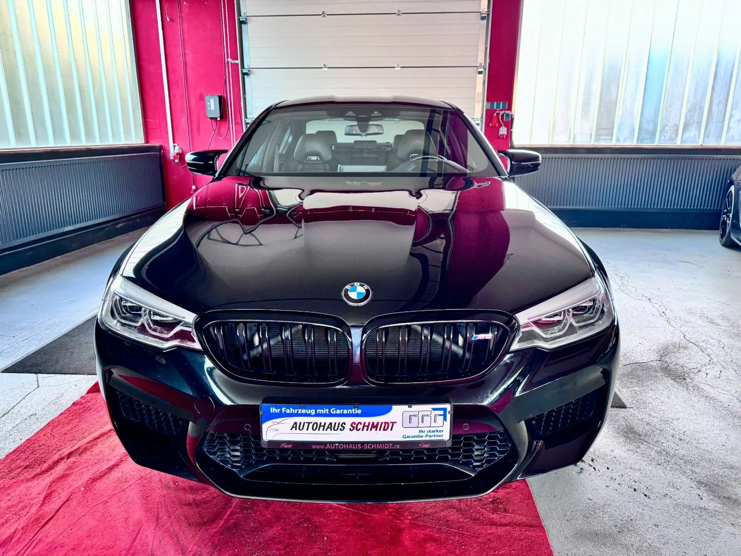 BMW - M5