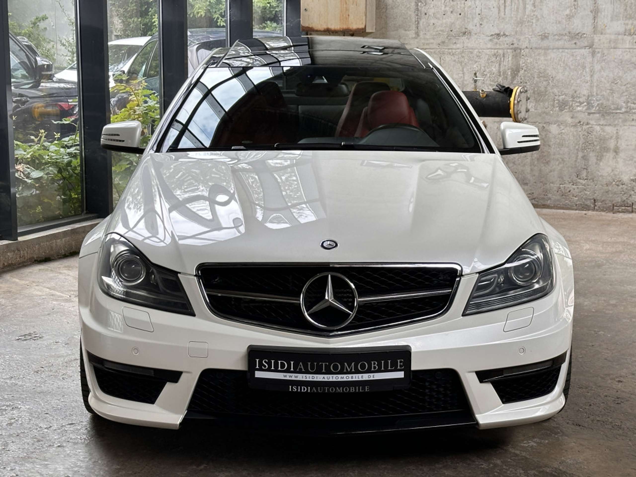 Mercedes-Benz - C 63 AMG