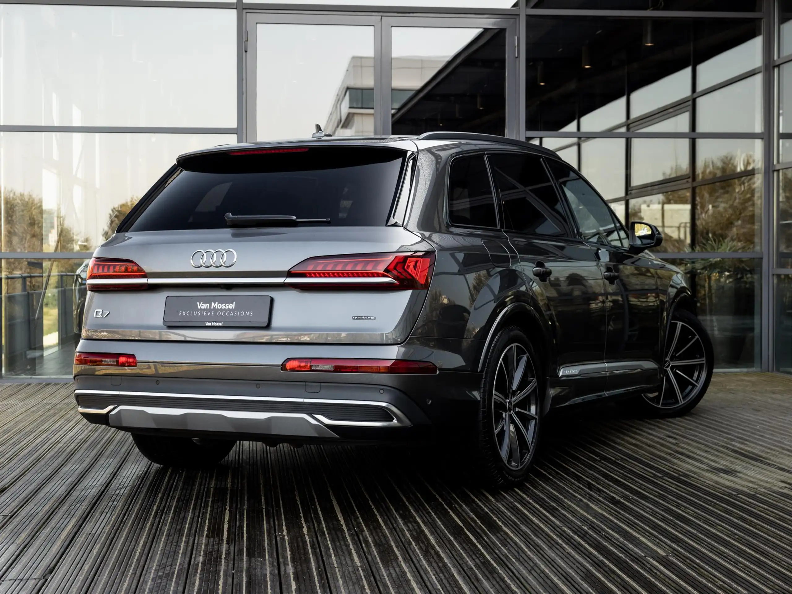 Audi - Q7