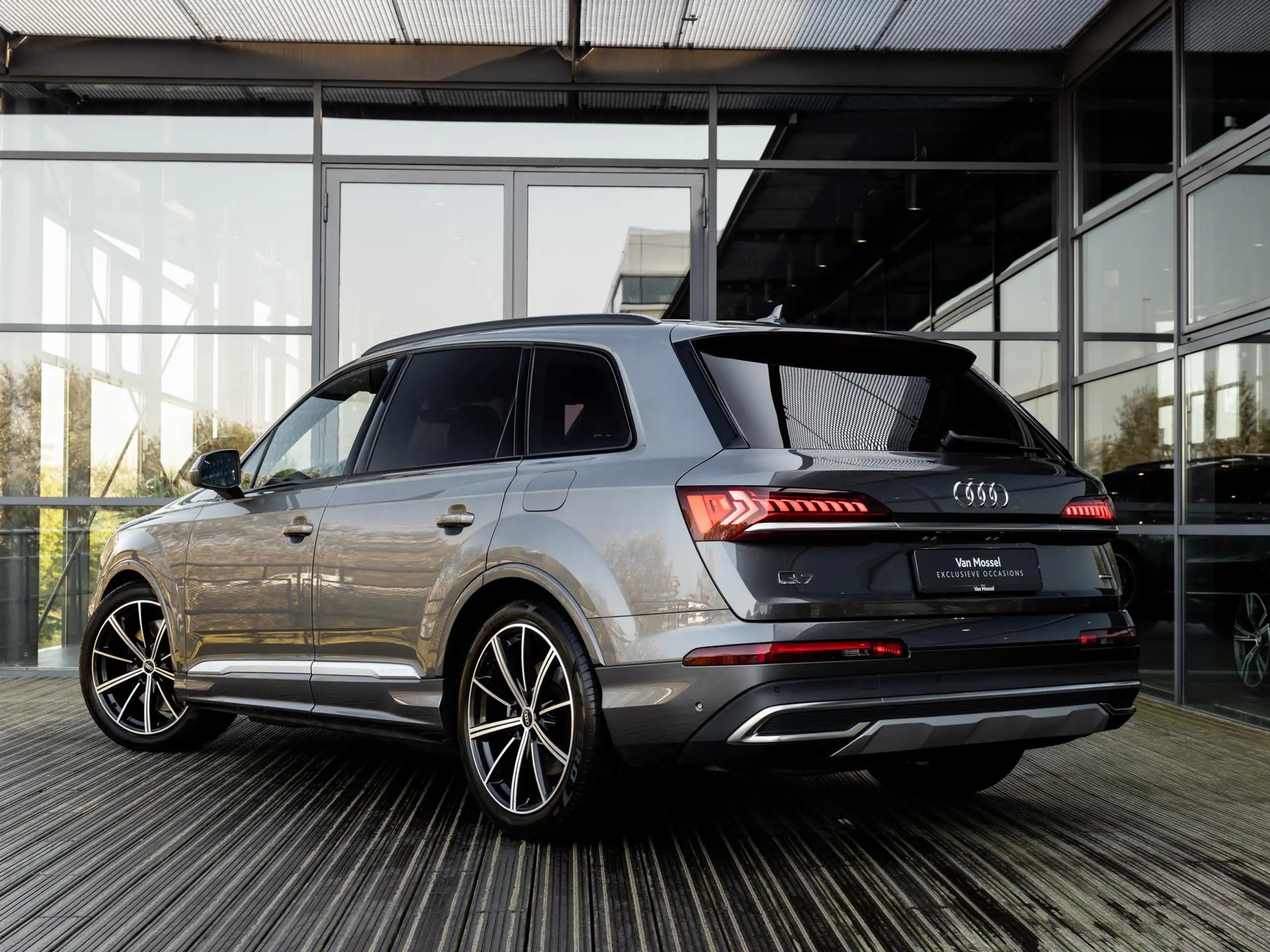 Audi - Q7