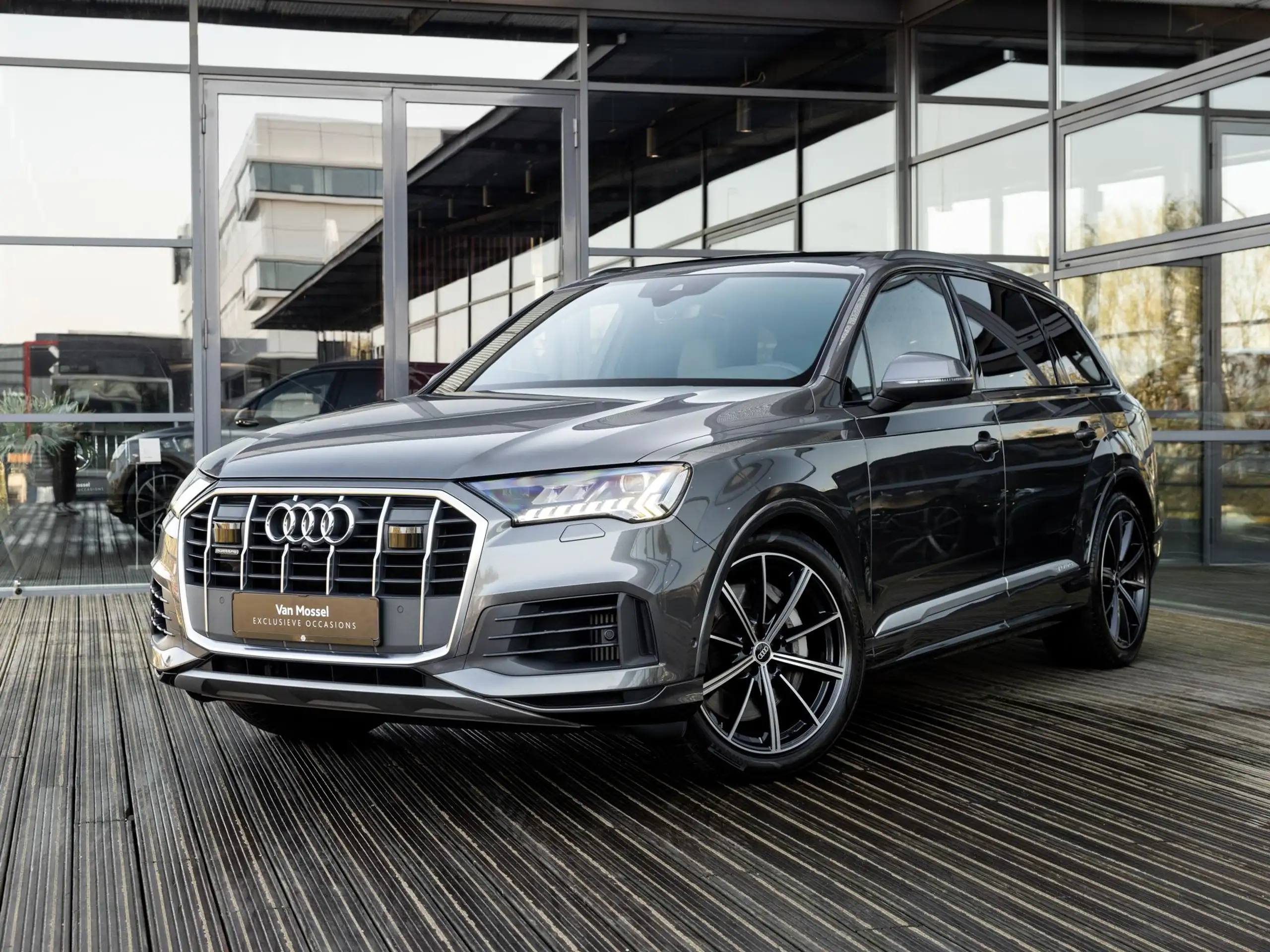 Audi - Q7