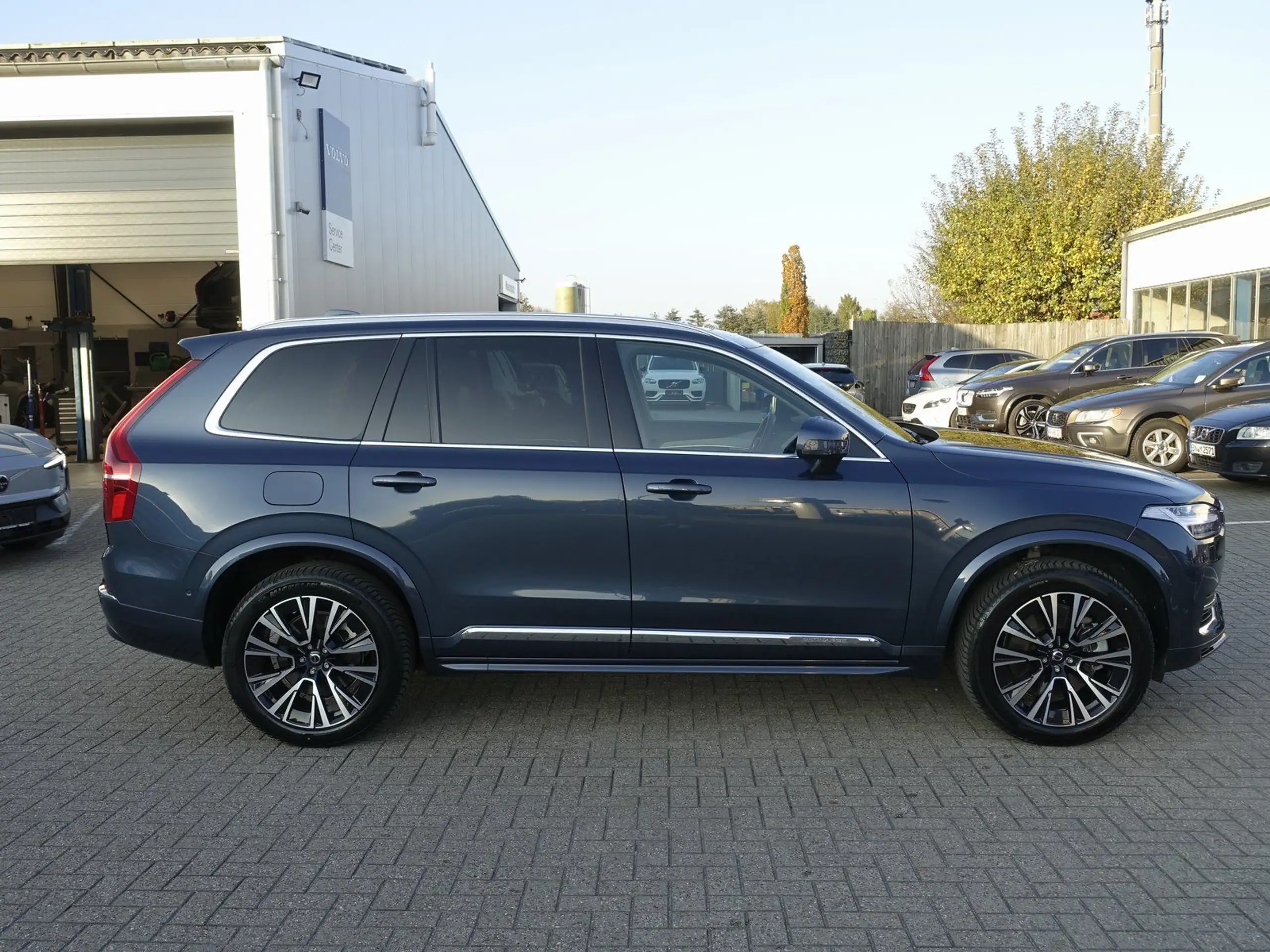 Volvo - XC90