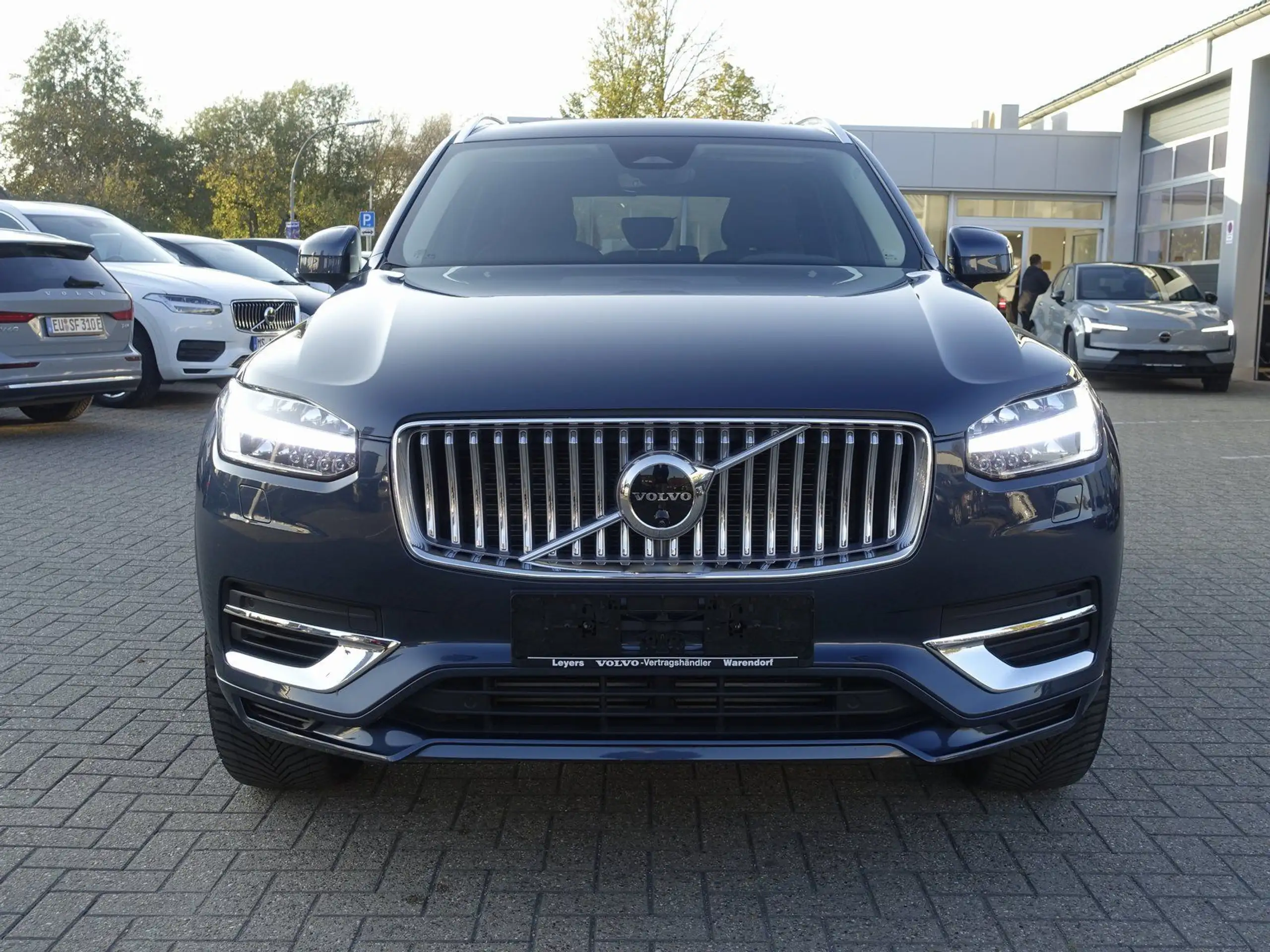 Volvo - XC90