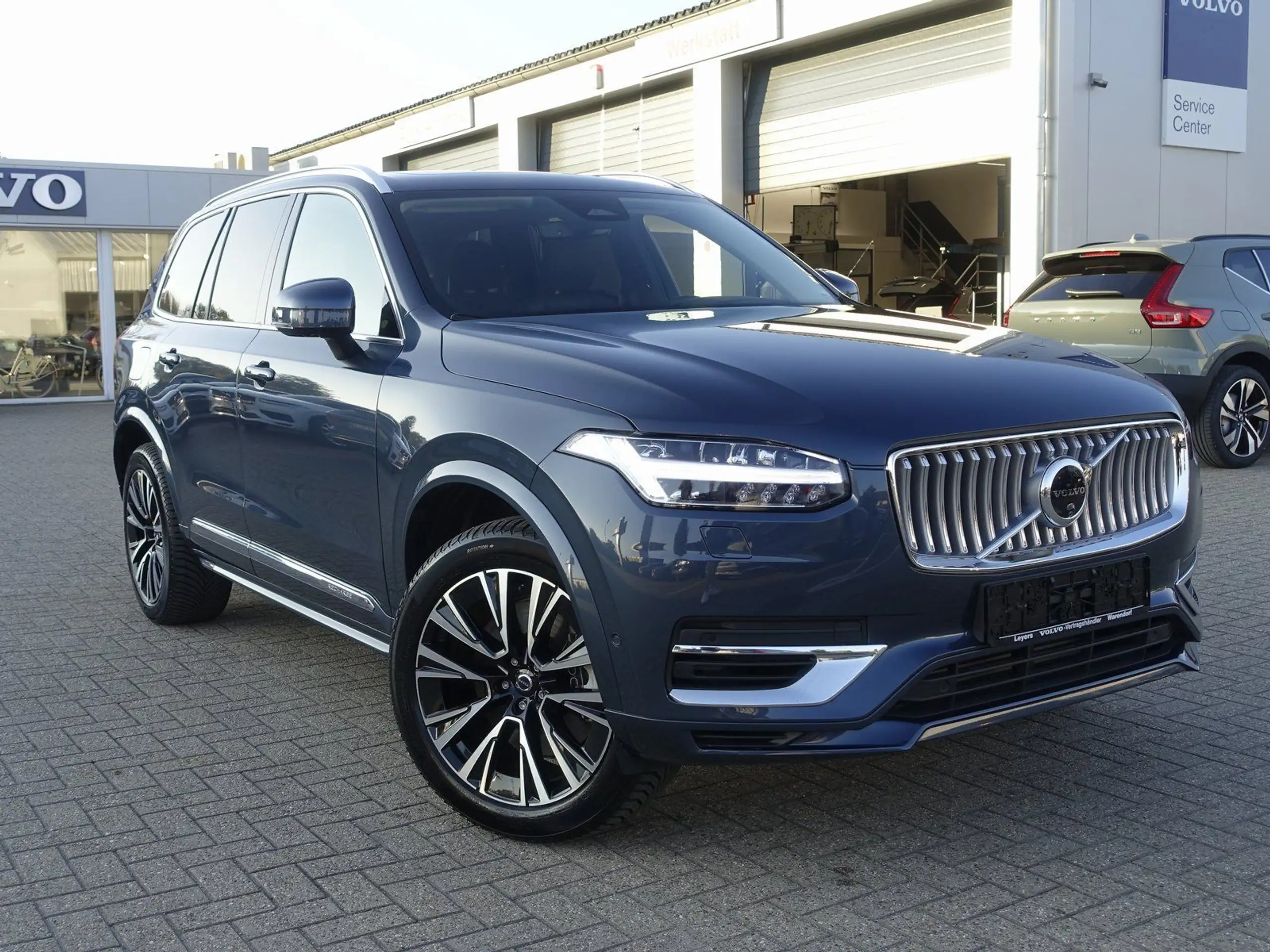 Volvo - XC90