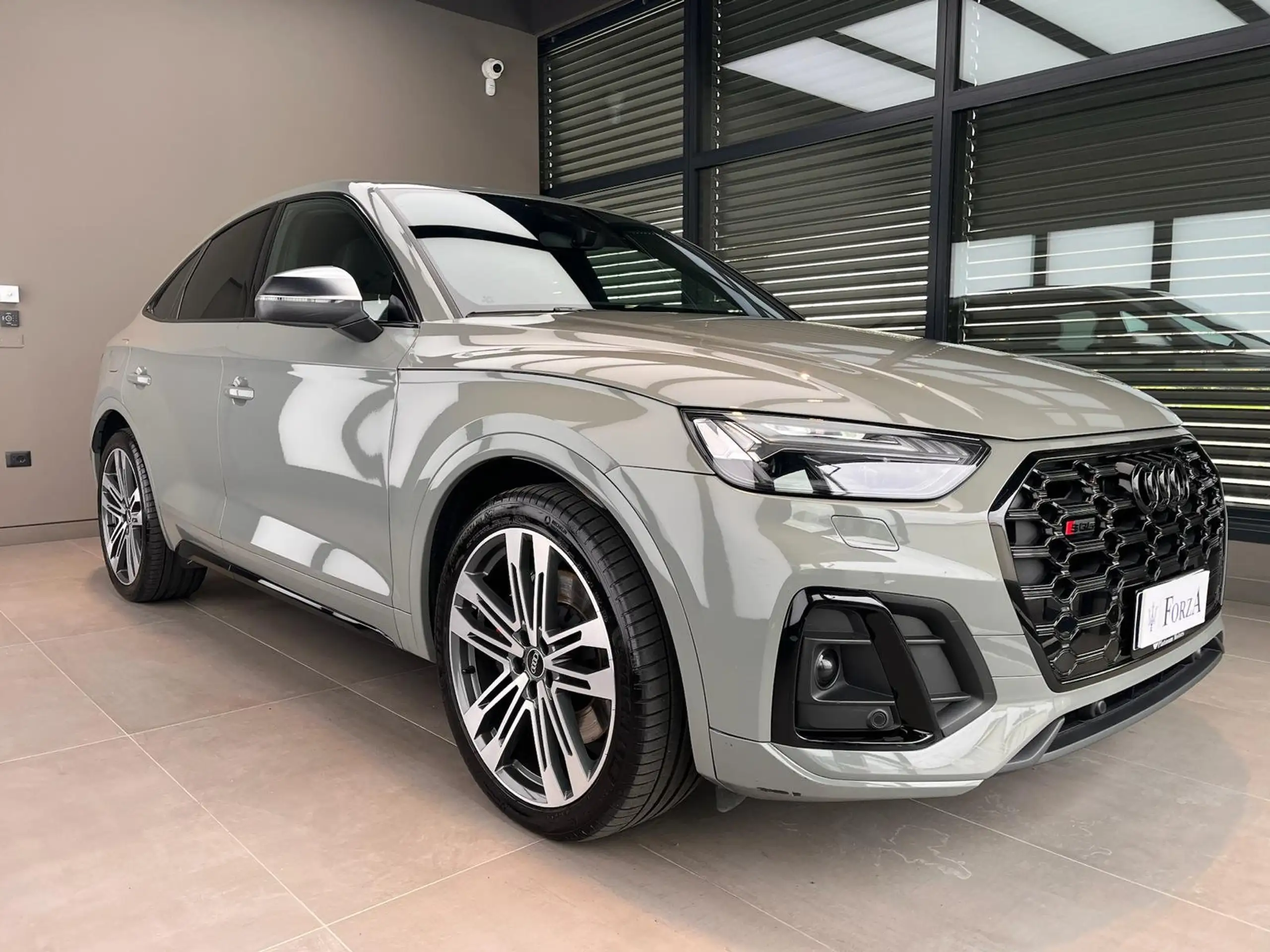 Audi - SQ5