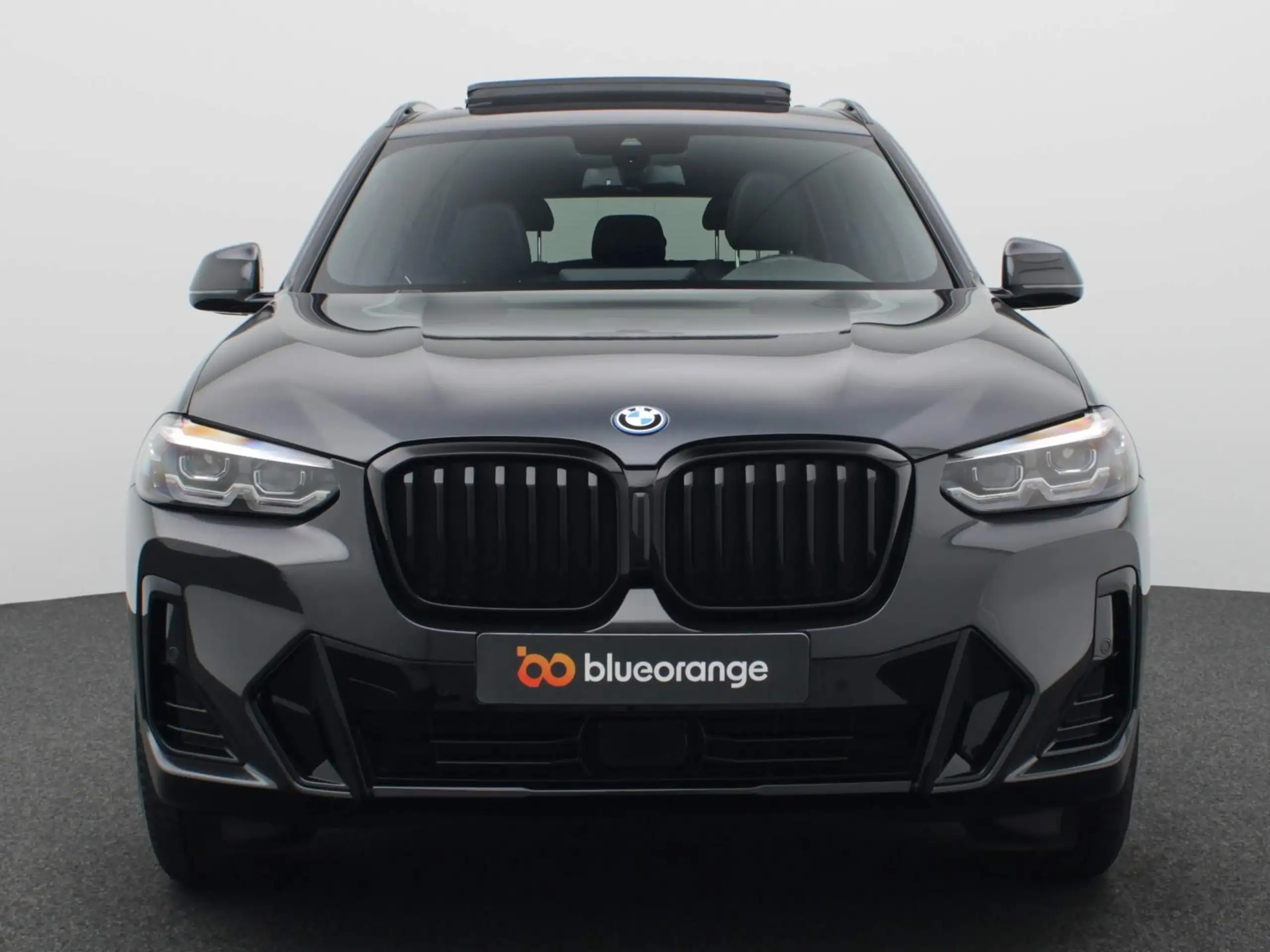 BMW - X3