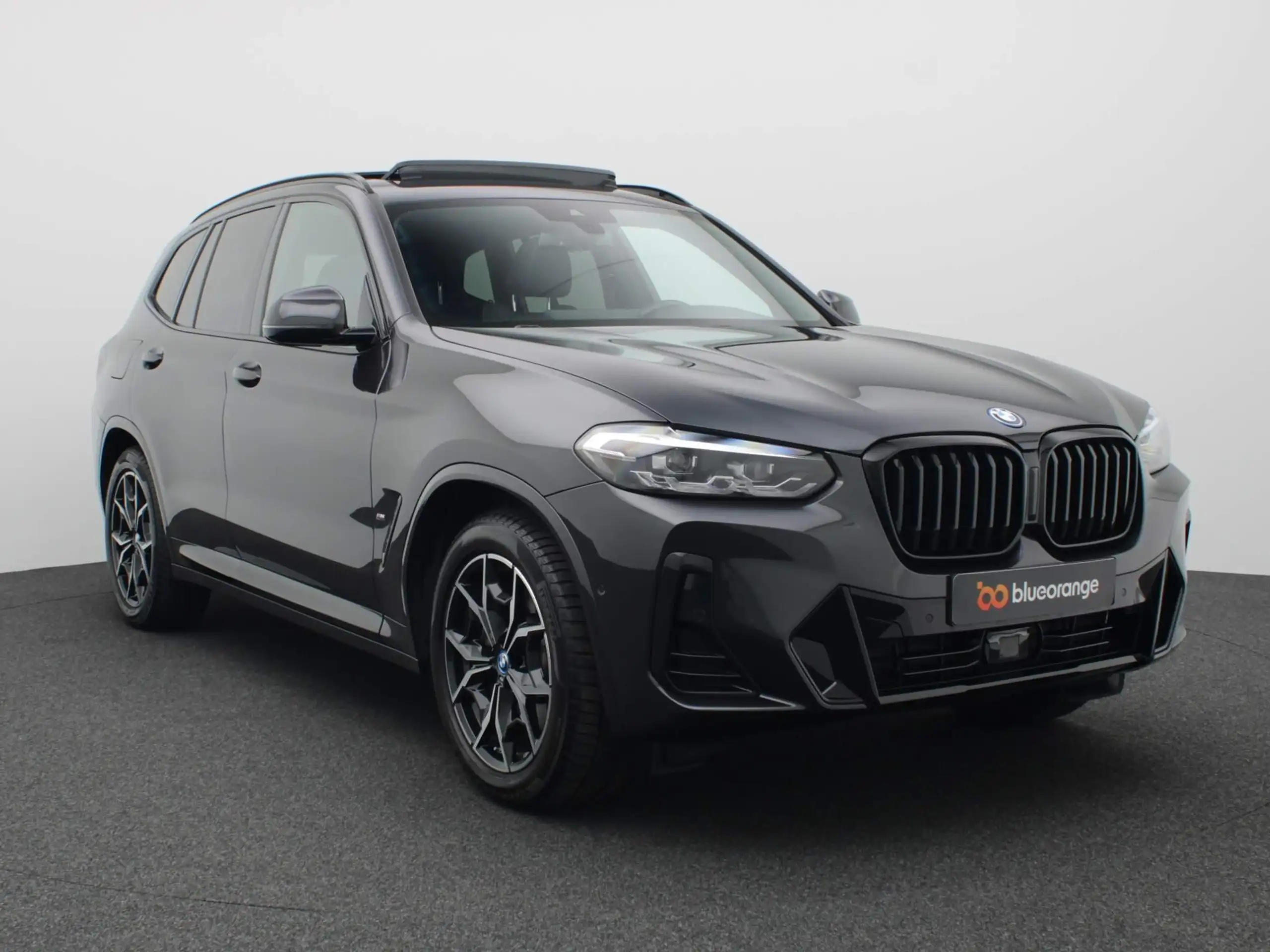 BMW - X3