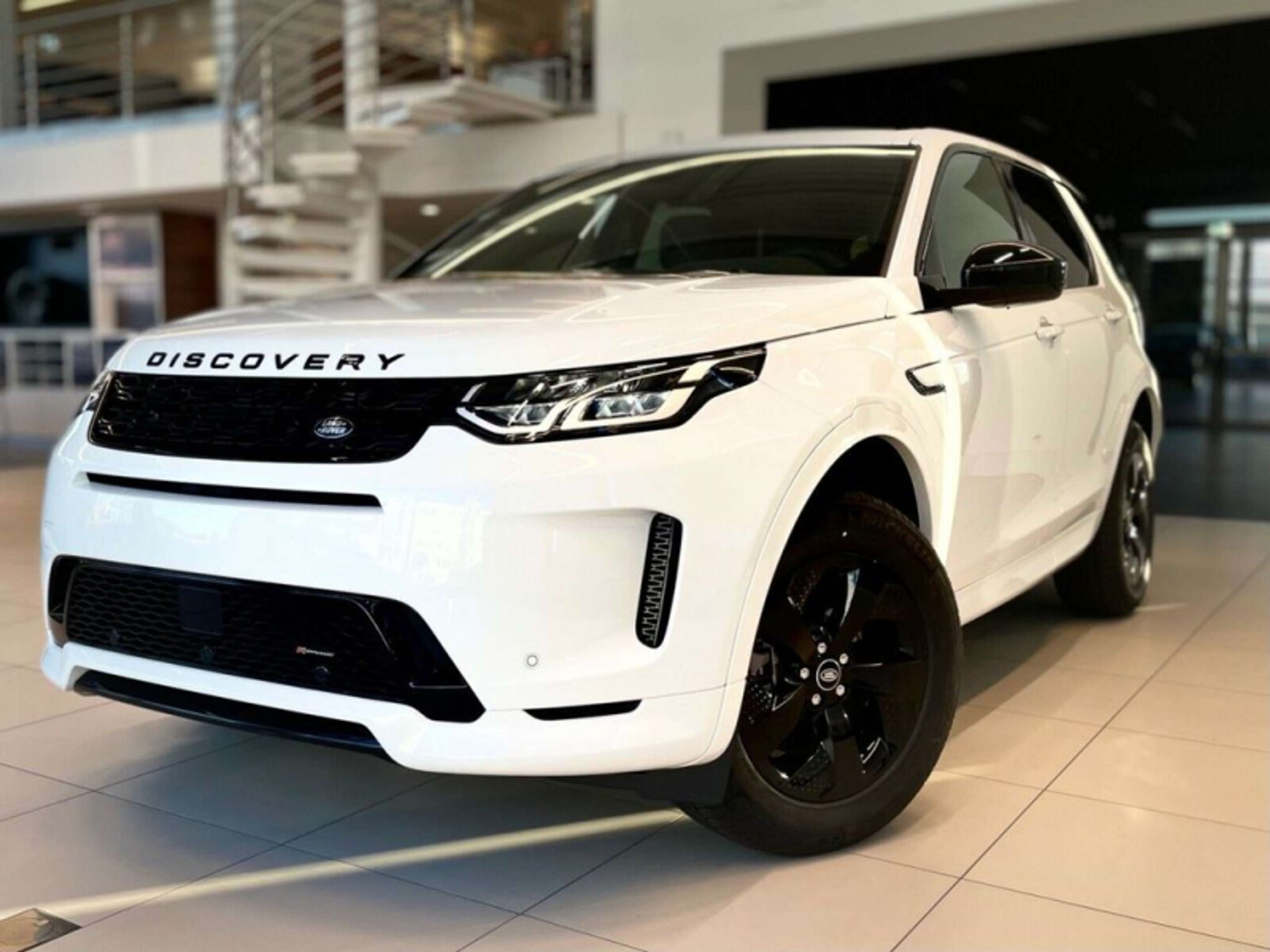 Land Rover - Discovery Sport