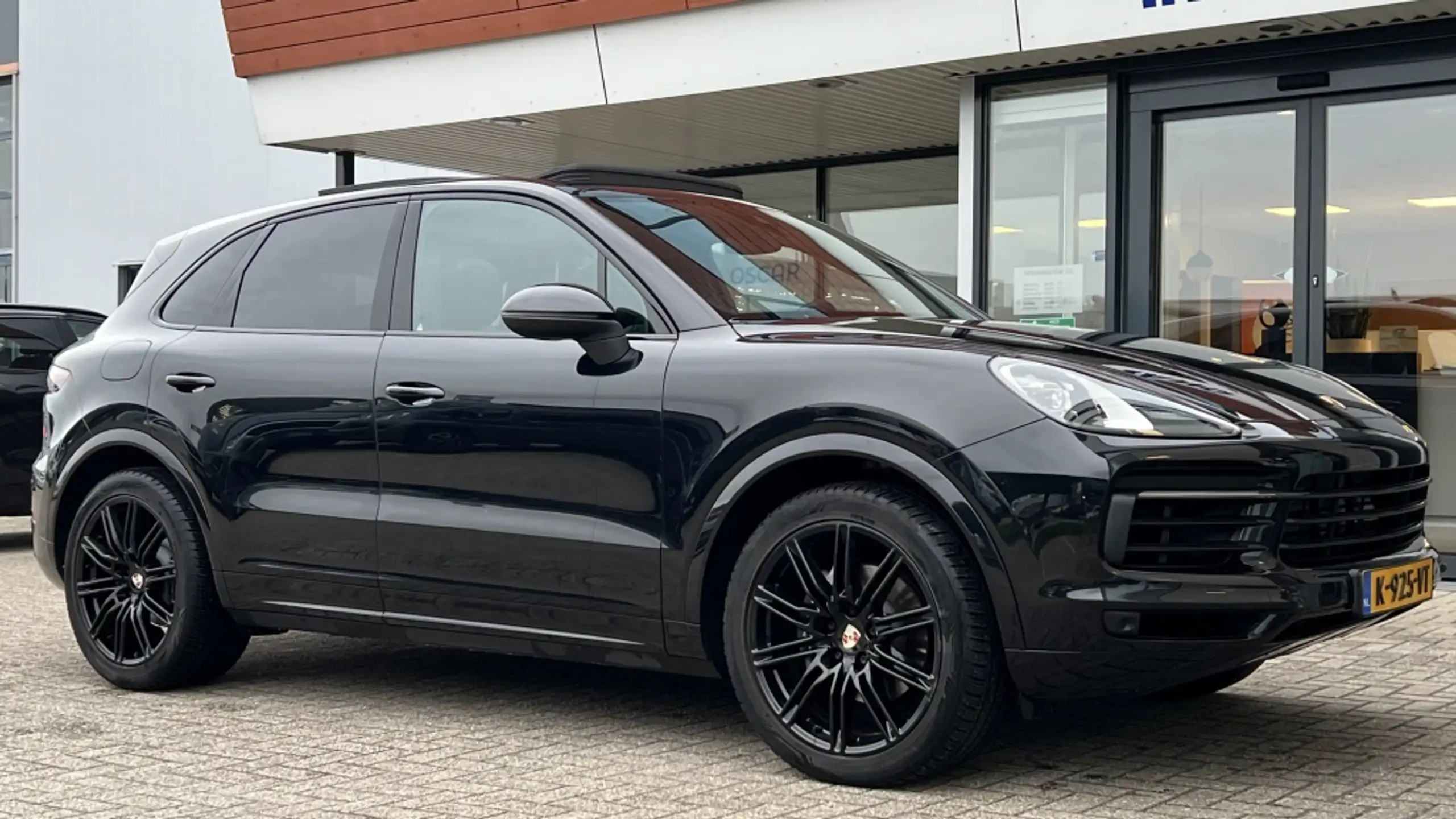 Porsche - Cayenne