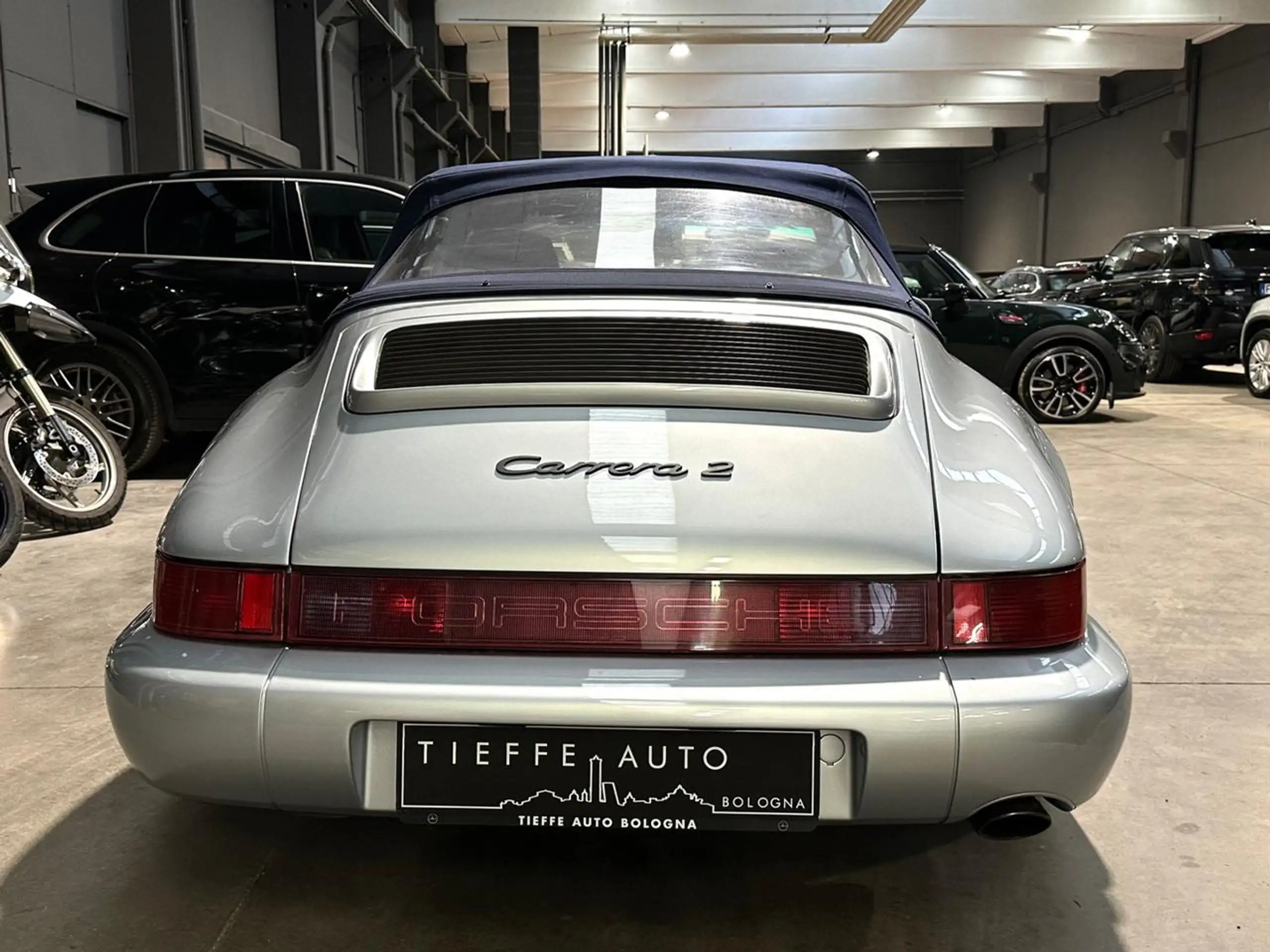 Porsche - 964