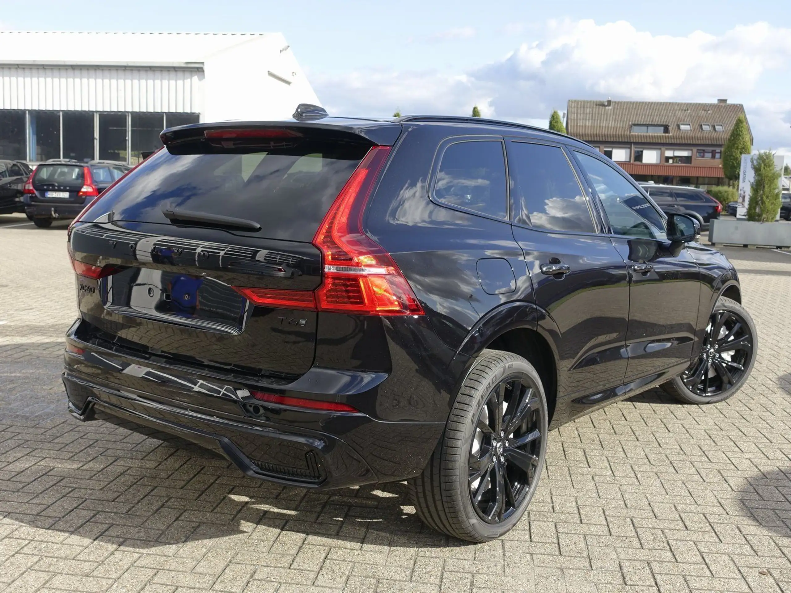 Volvo - XC60