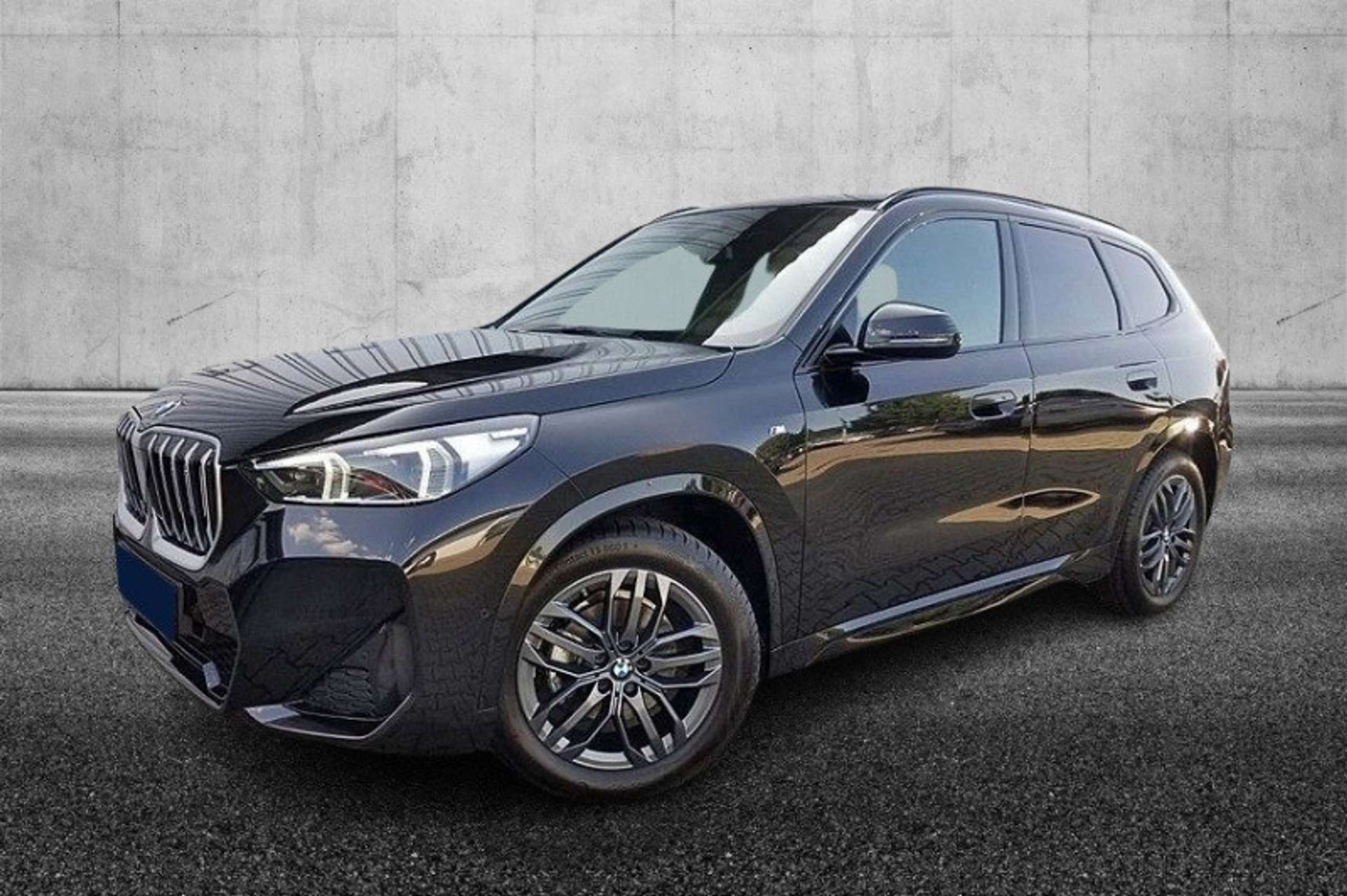 BMW - X1