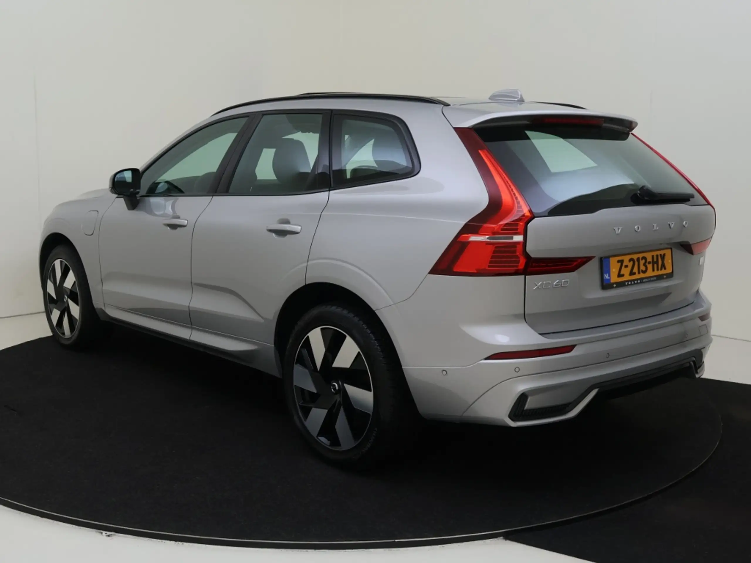 Volvo - XC60