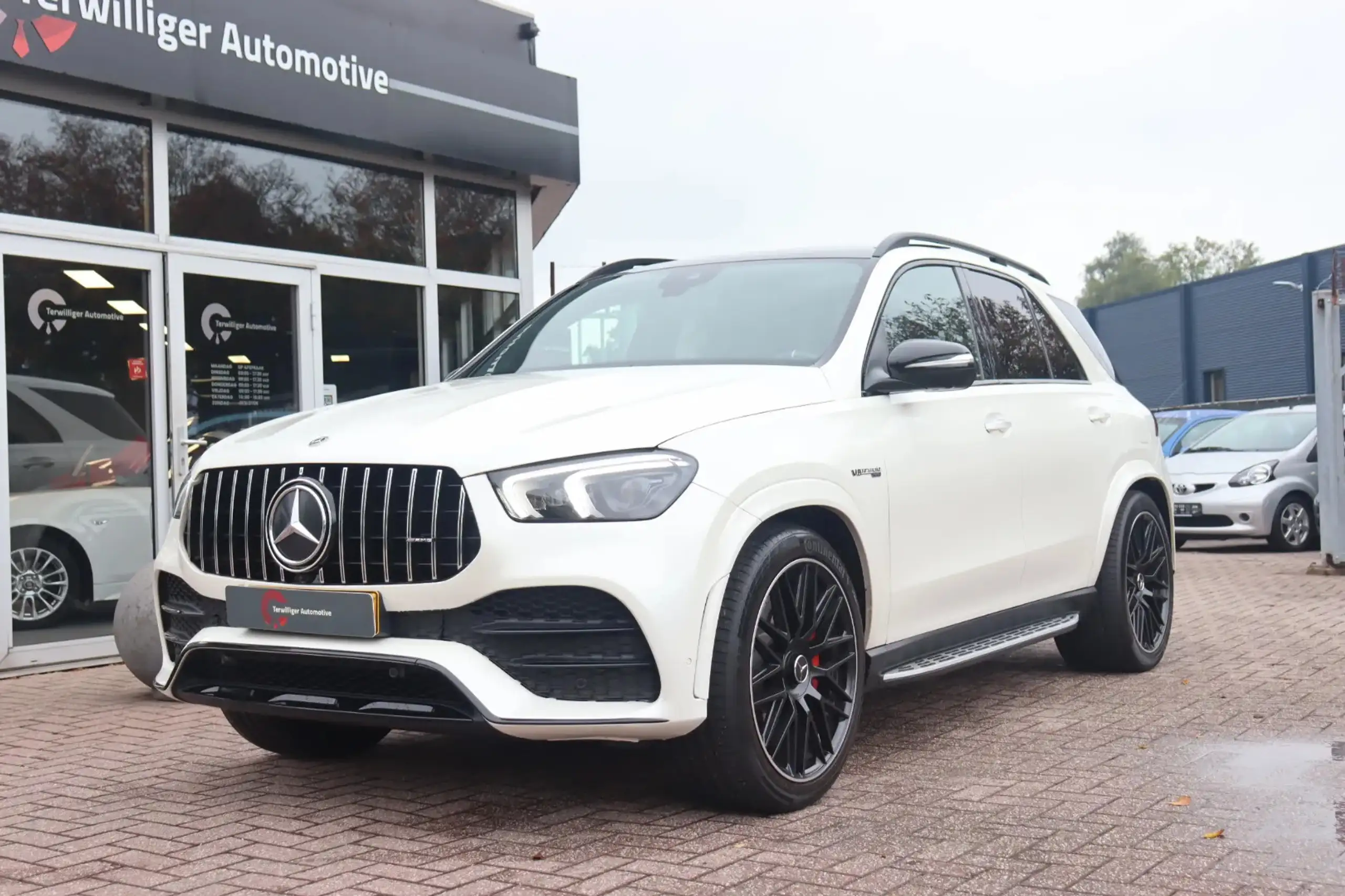 Mercedes-Benz - GLE 350