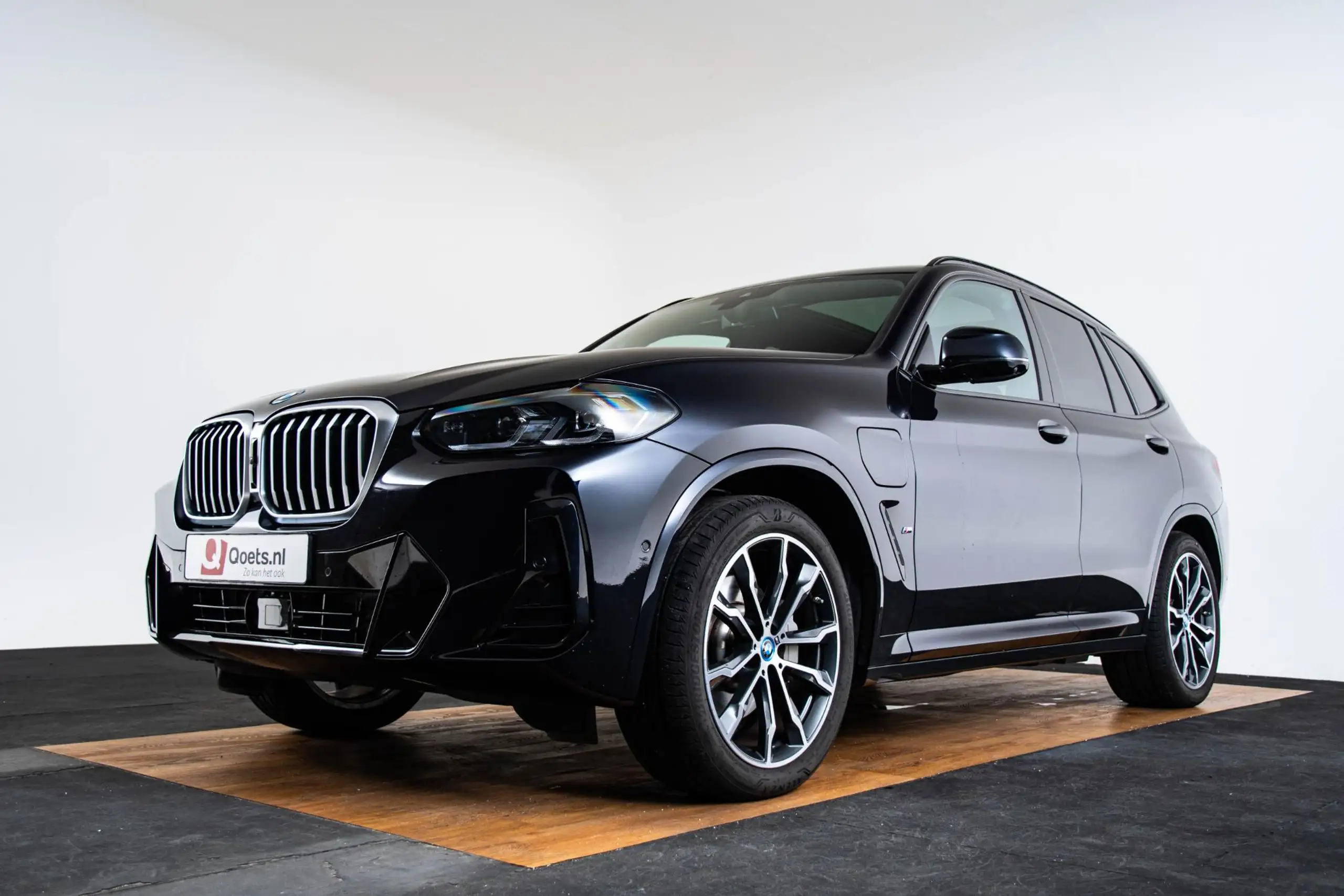 BMW - X3