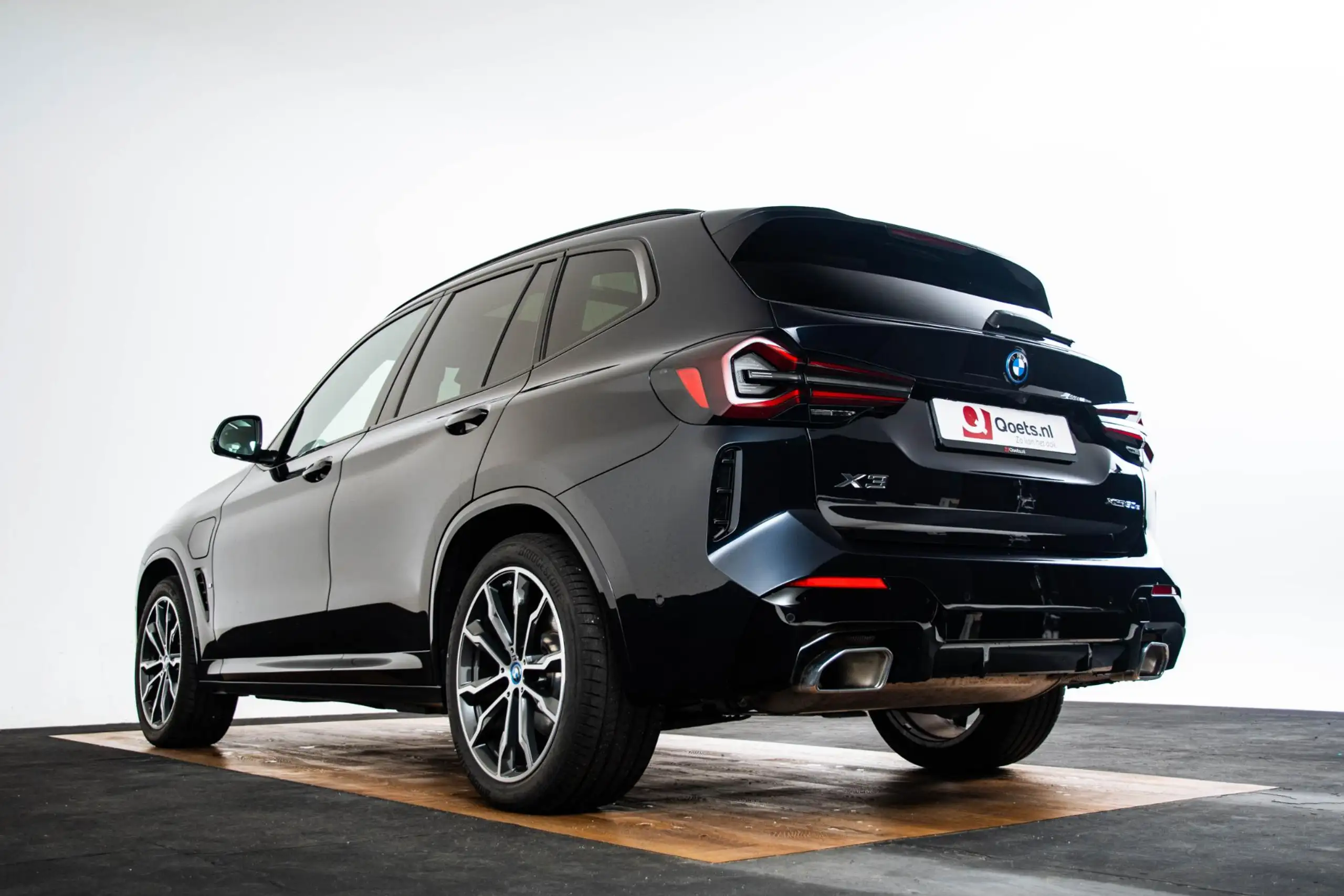 BMW - X3