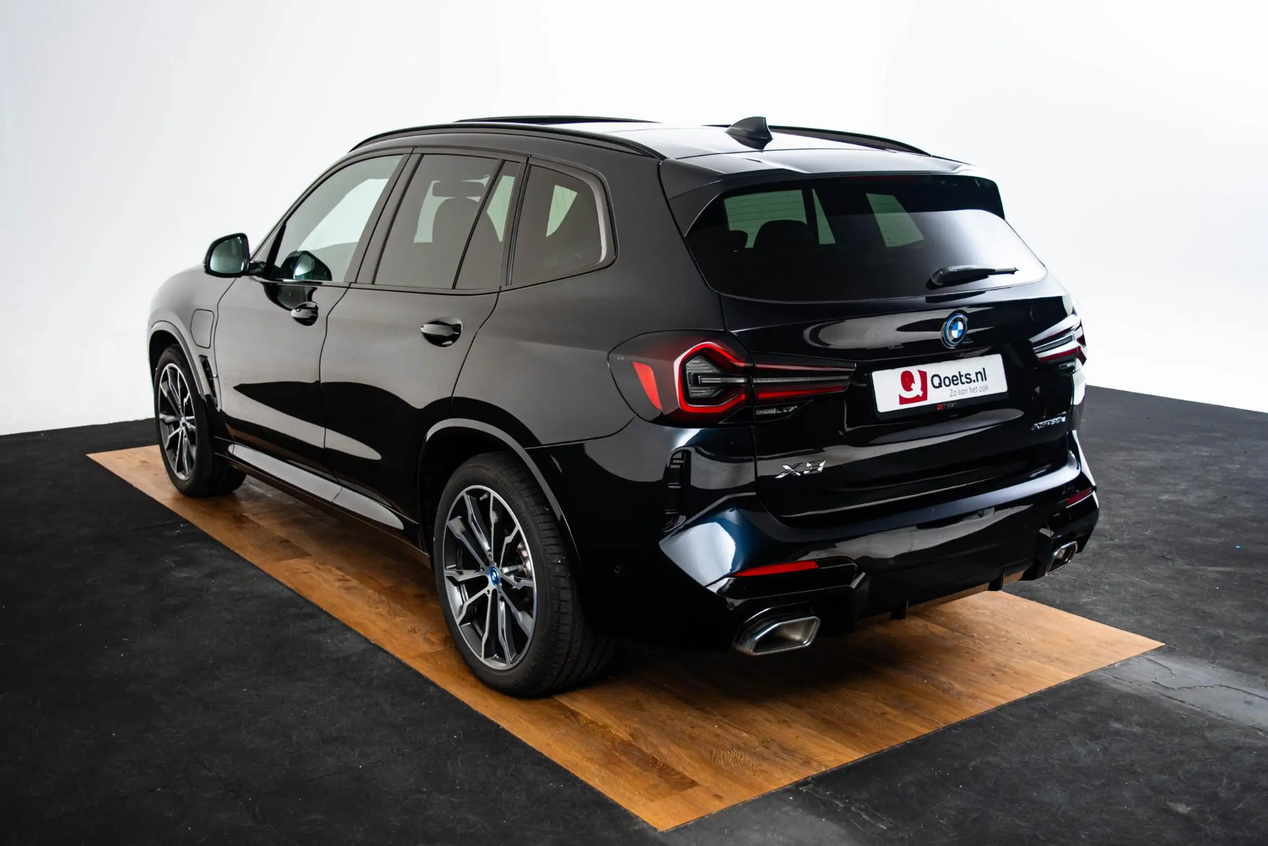 BMW - X3