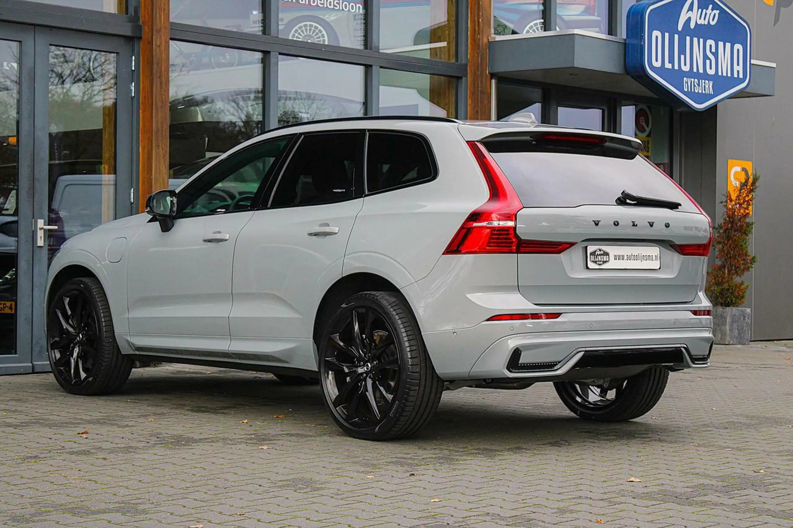 Volvo - XC60