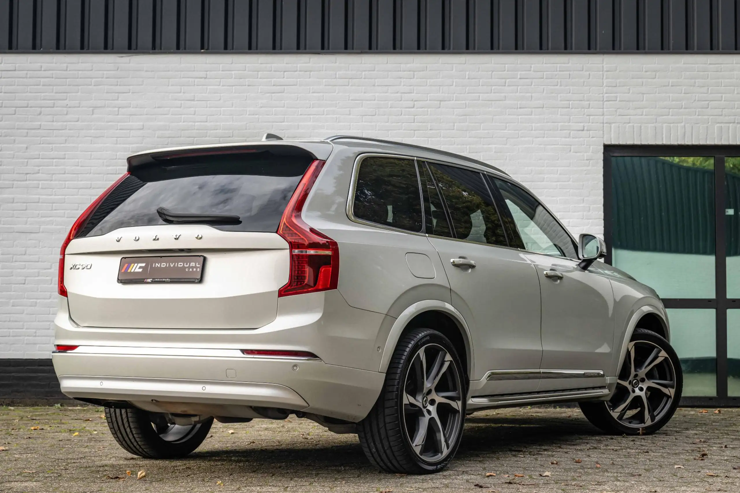 Volvo - XC90