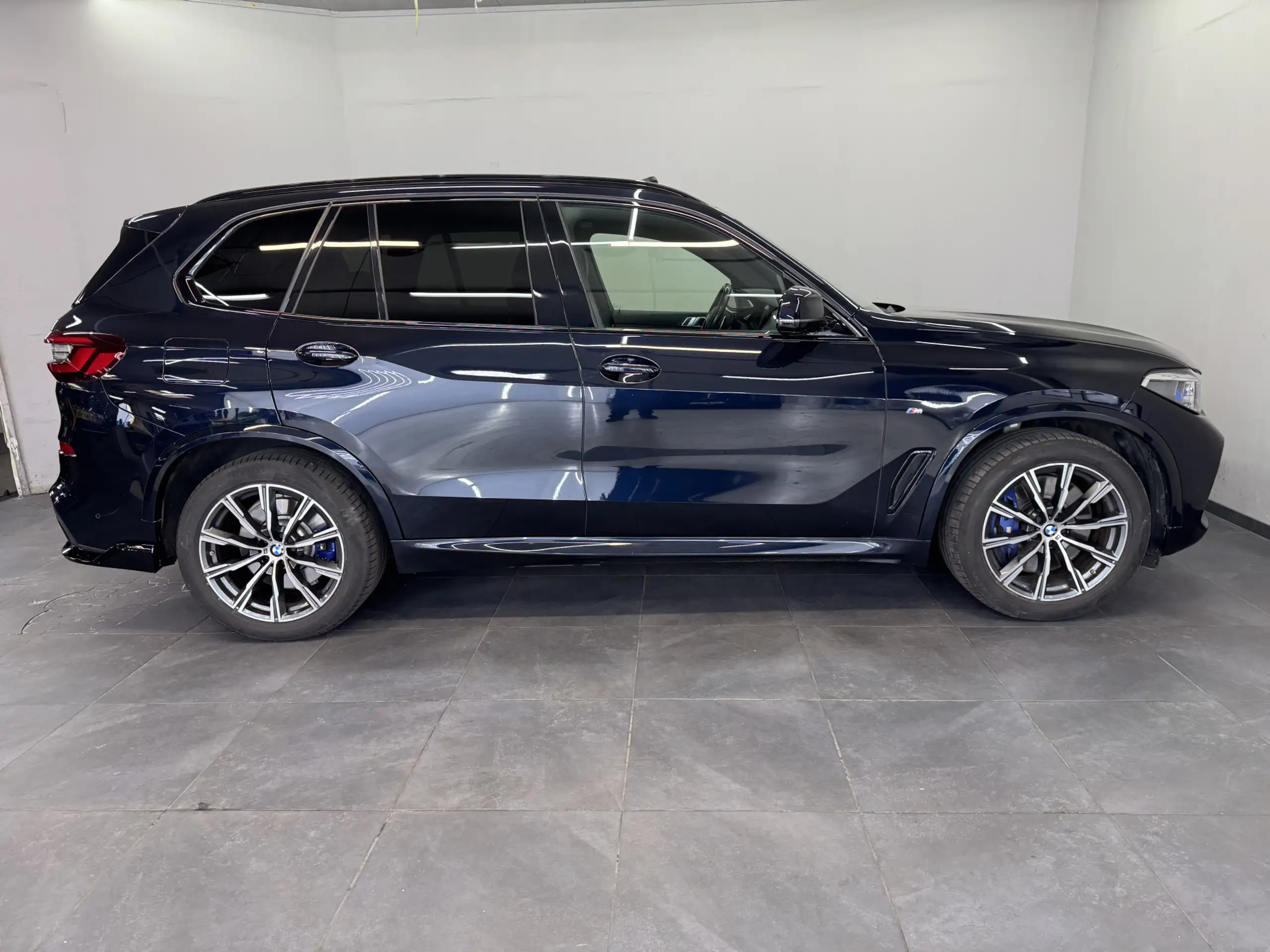 BMW - X5