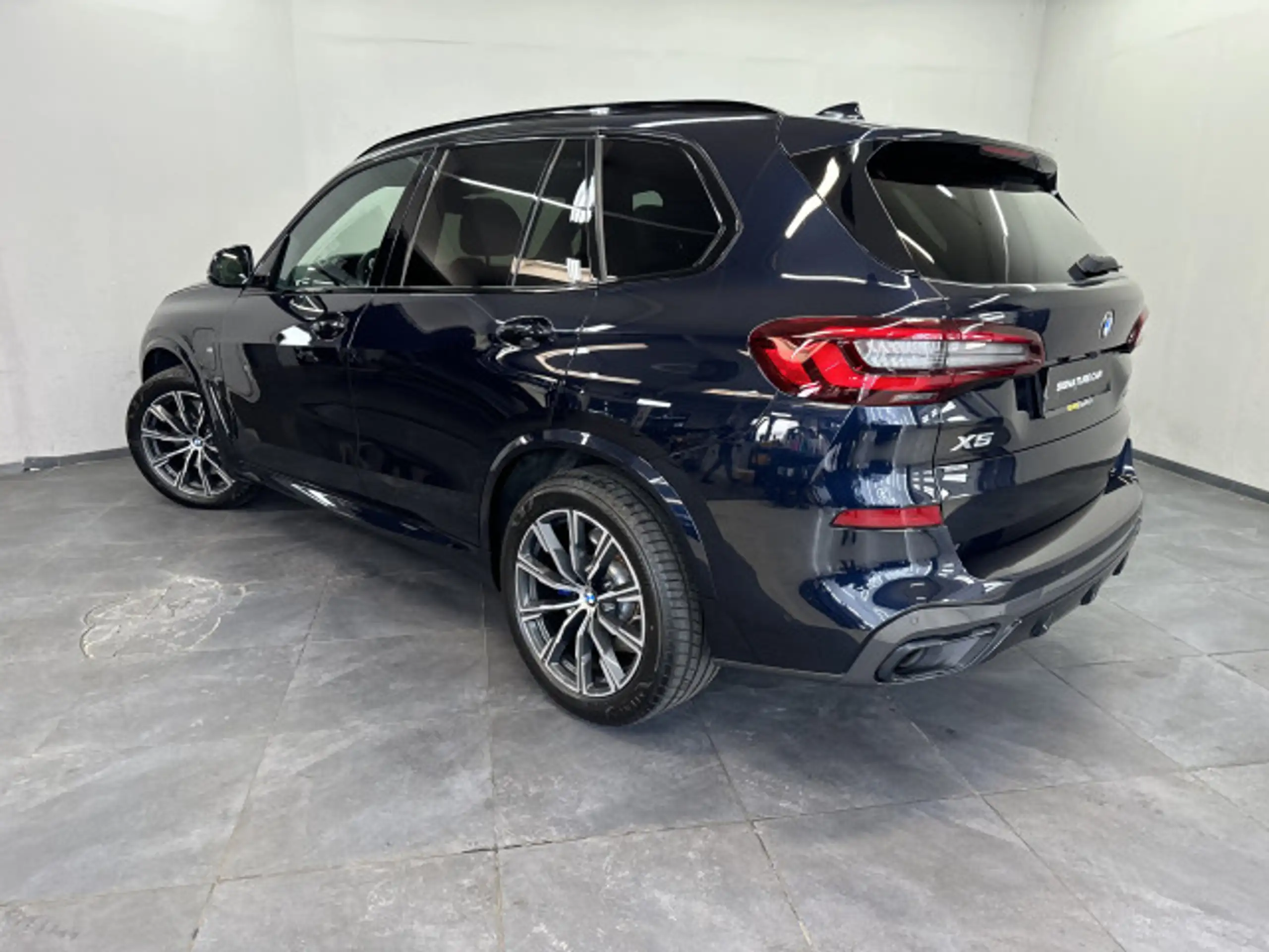 BMW - X5