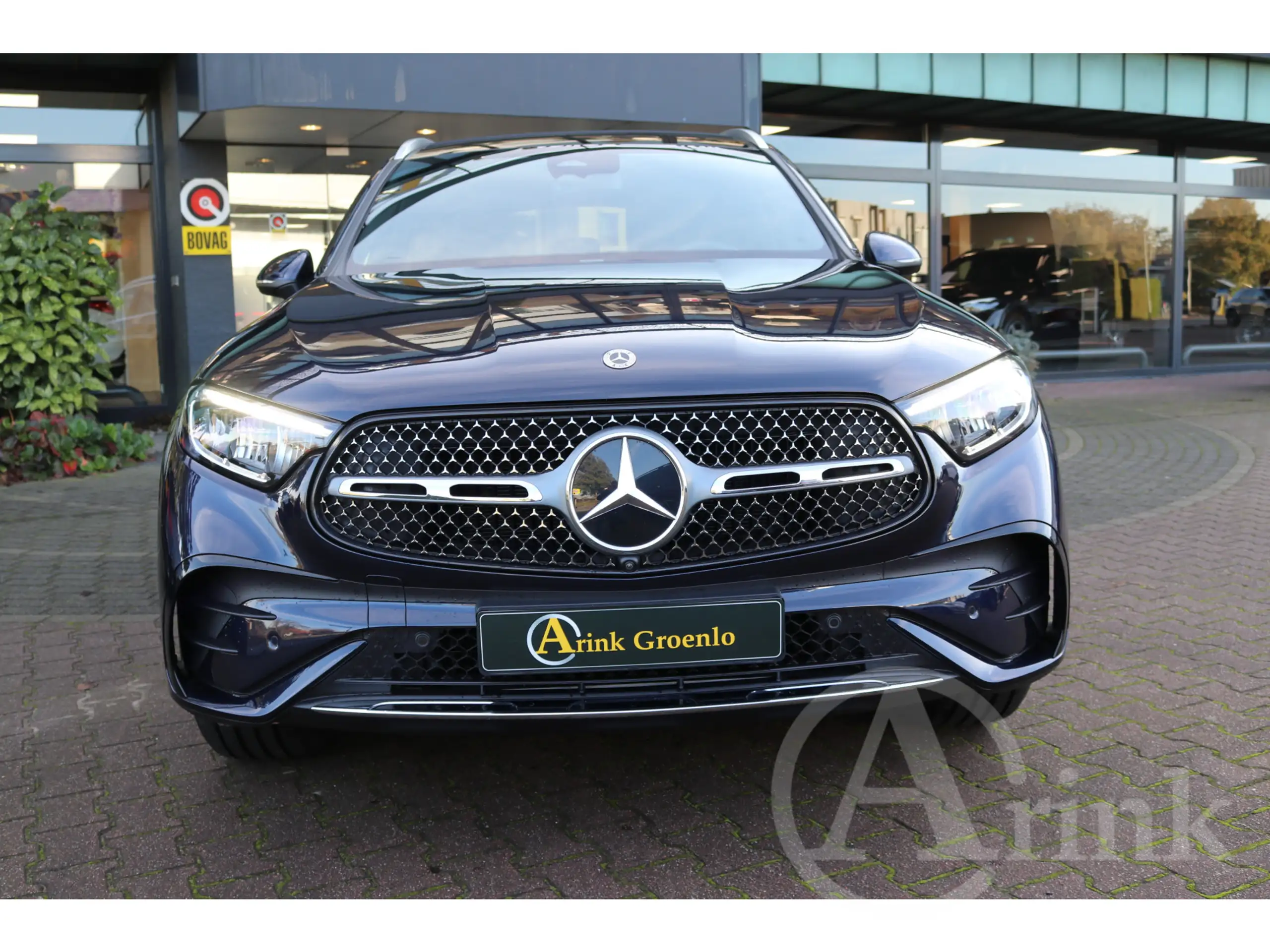 Mercedes-Benz - GLC 200